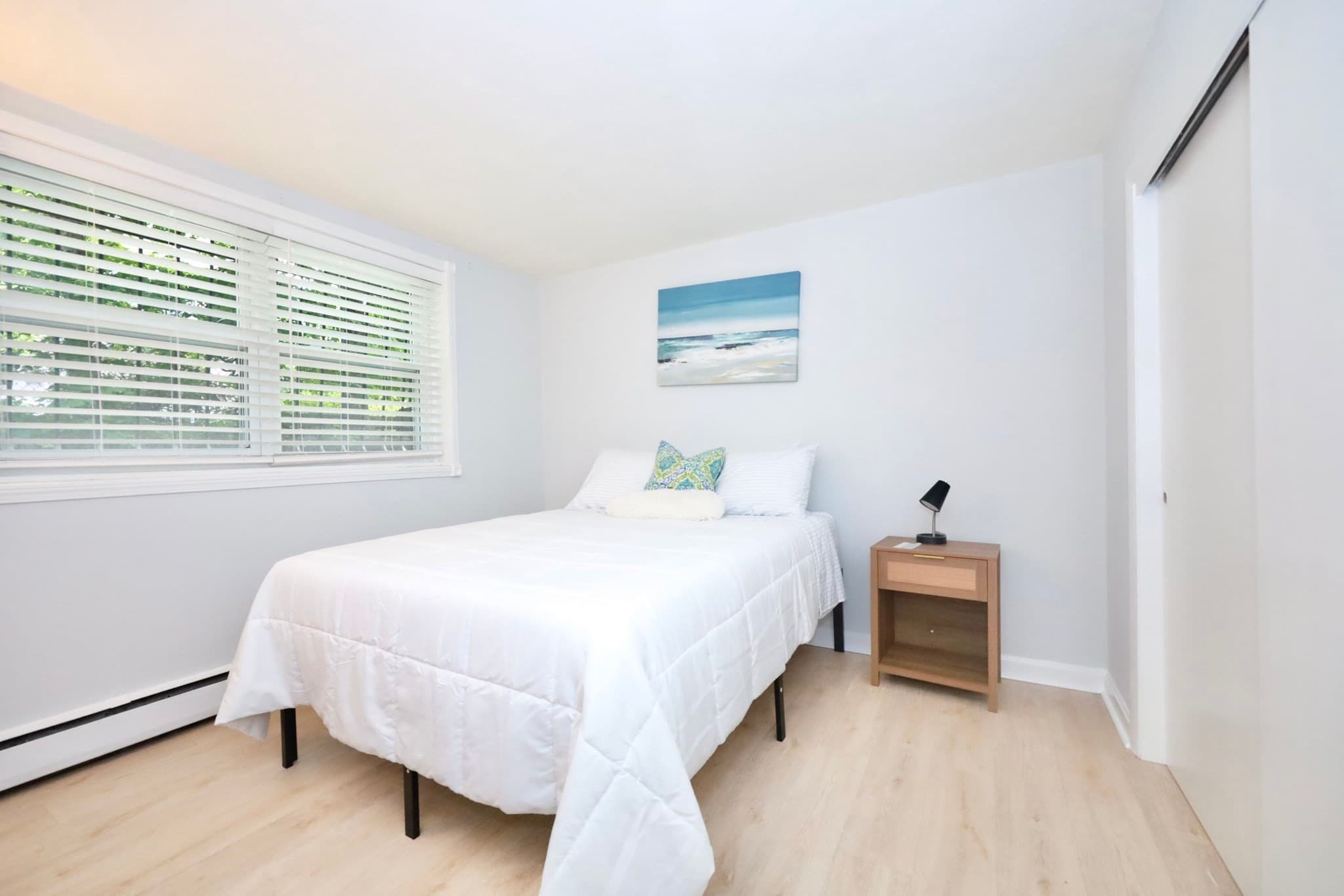 Condominium at 11 Cogswell Ave # 6, Cambridge MA 02140, Cambridge, photo 10 of 13