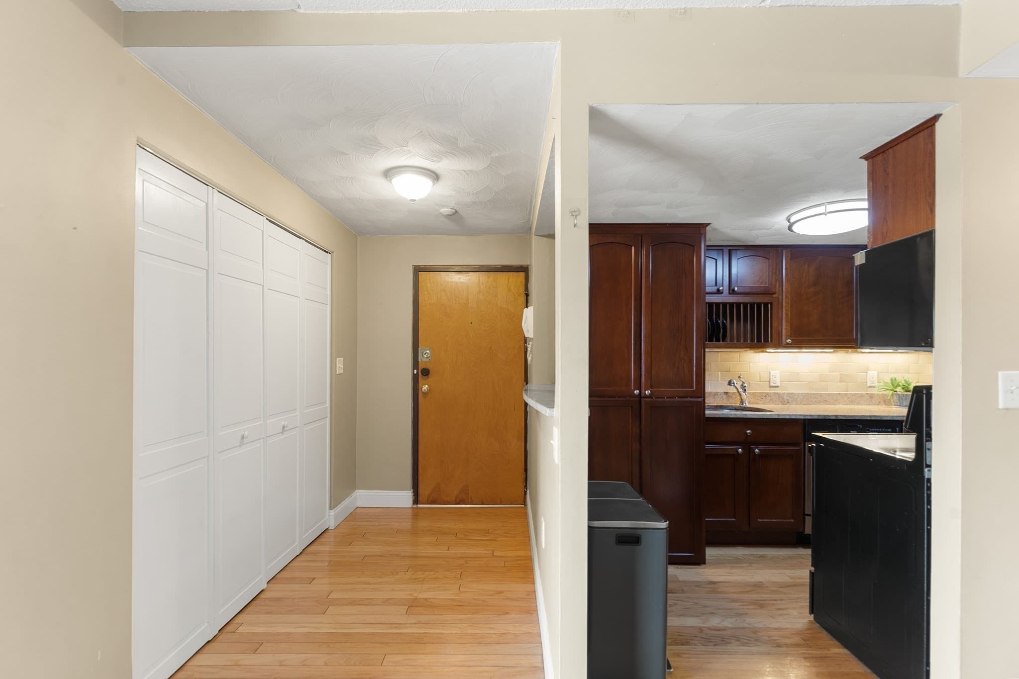 Condominium at 390 Broadway # 51, Somerville MA 02145, Somerville, photo 5 of 35