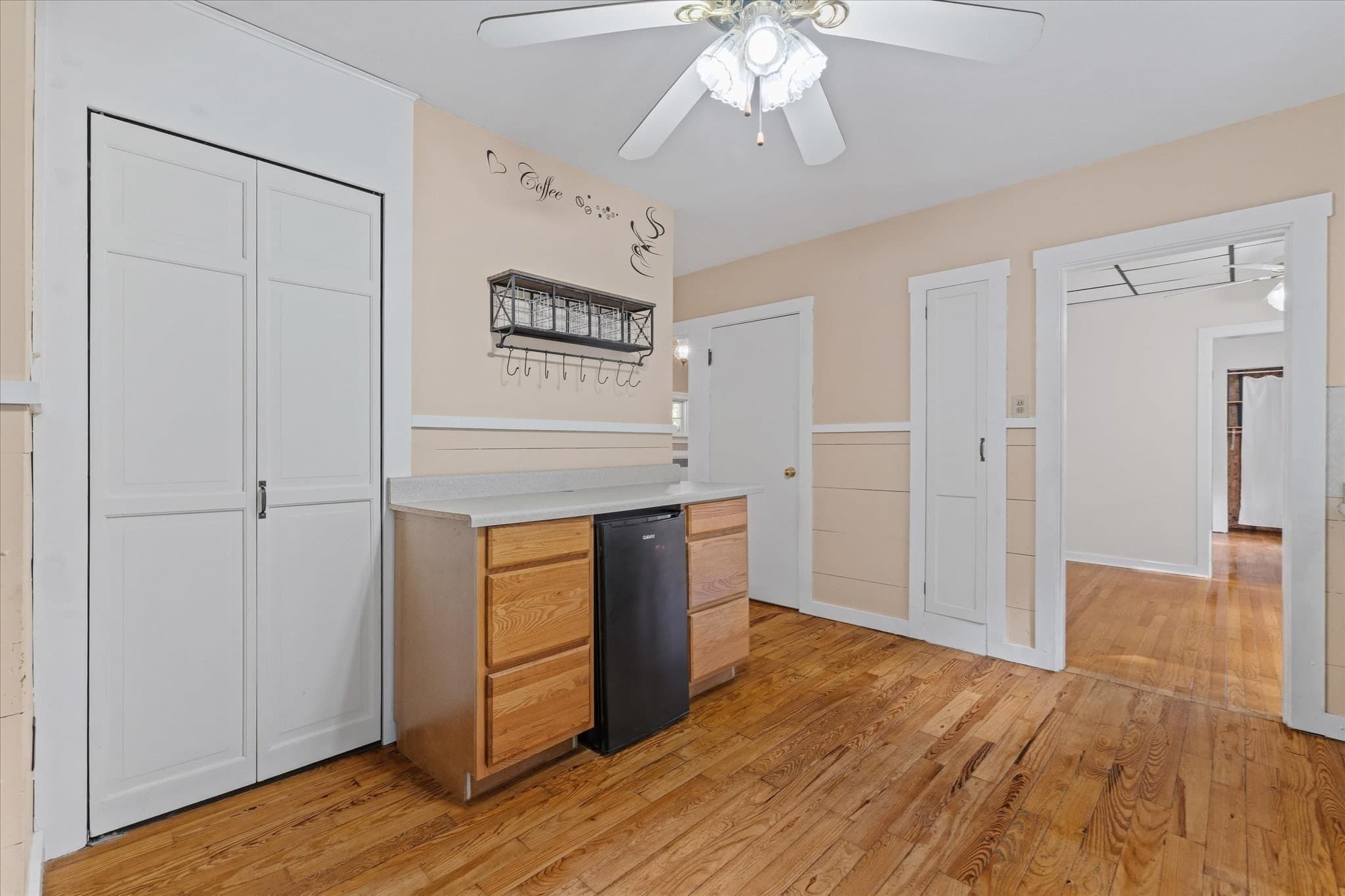 Single Family Residence at 39 Southbridge Rd, Dudley MA 01571, Dudley, photo 16 of 42