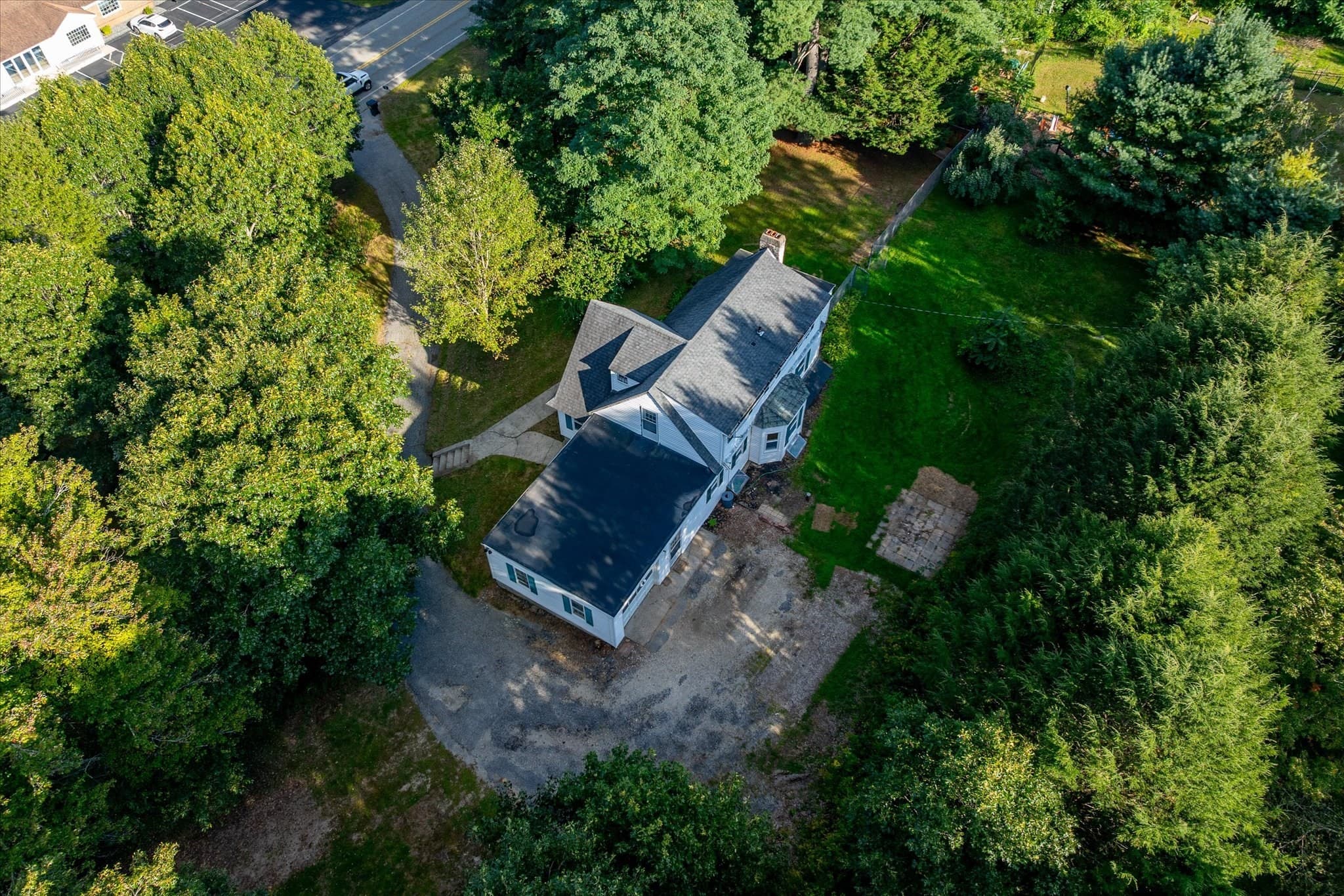 Single Family Residence at 39 Southbridge Rd, Dudley MA 01571, Dudley, photo 41 of 42