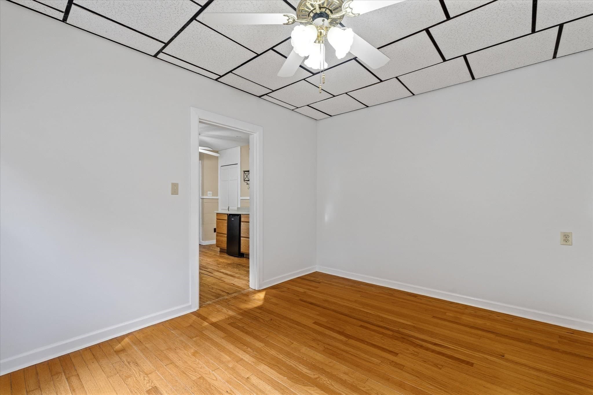 Single Family Residence at 39 Southbridge Rd, Dudley MA 01571, Dudley, photo 25 of 42