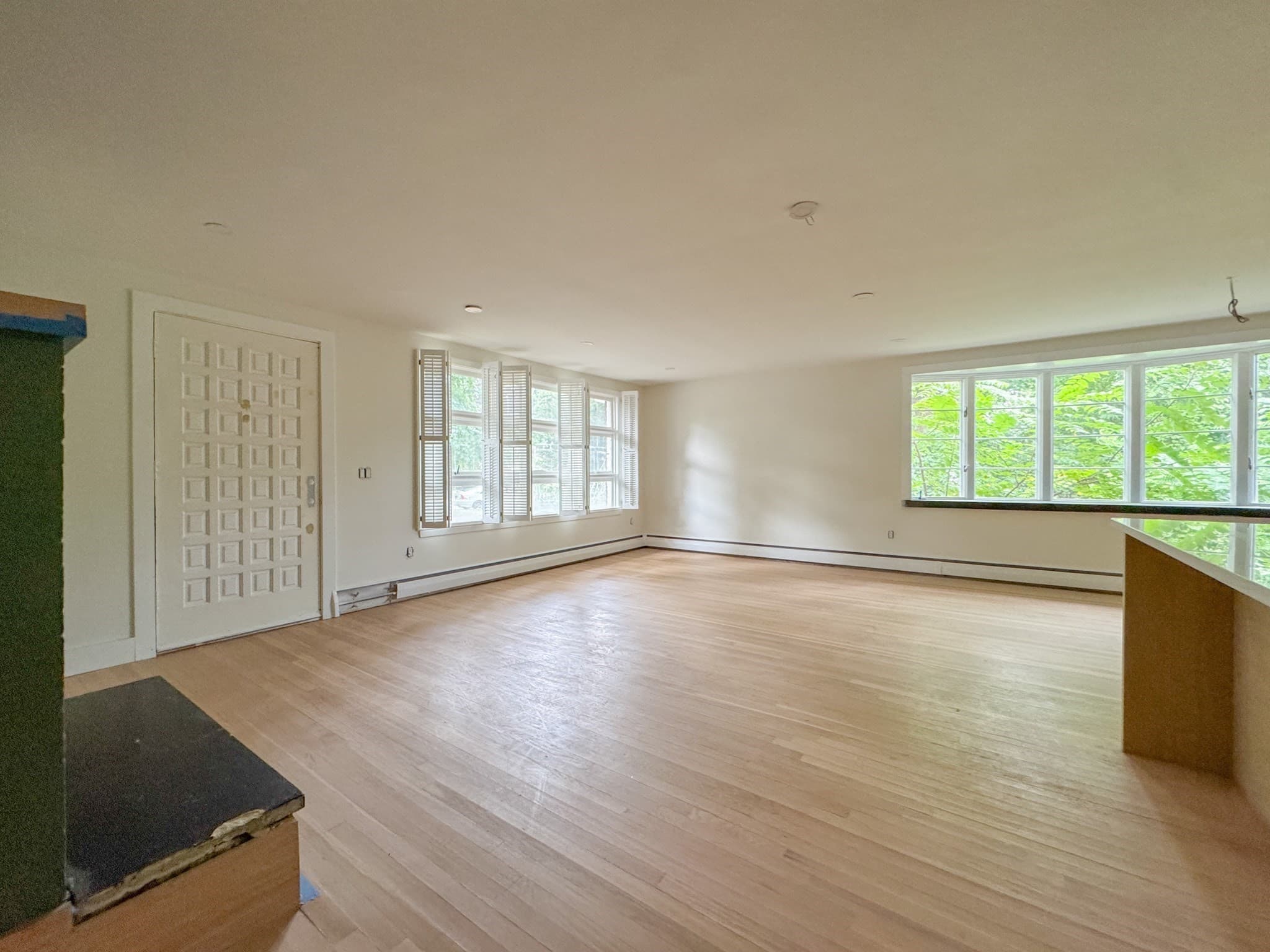 Single Family Residence at 28 Hill Top Dr, Warwick RI 02818, Warwick, photo 26 of 34