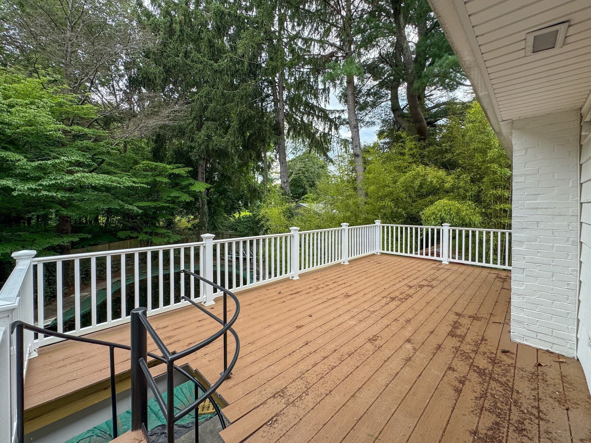 Single Family Residence at 28 Hill Top Dr, Warwick RI 02818, Warwick, photo 4 of 34