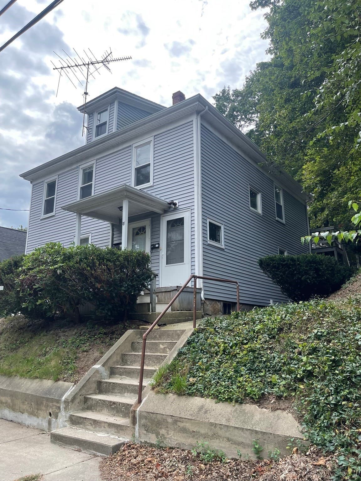 2 Family - 2 Units Up/Down at 18 Oak St., Plymouth MA 02360, Plymouth, photo 3 of 33