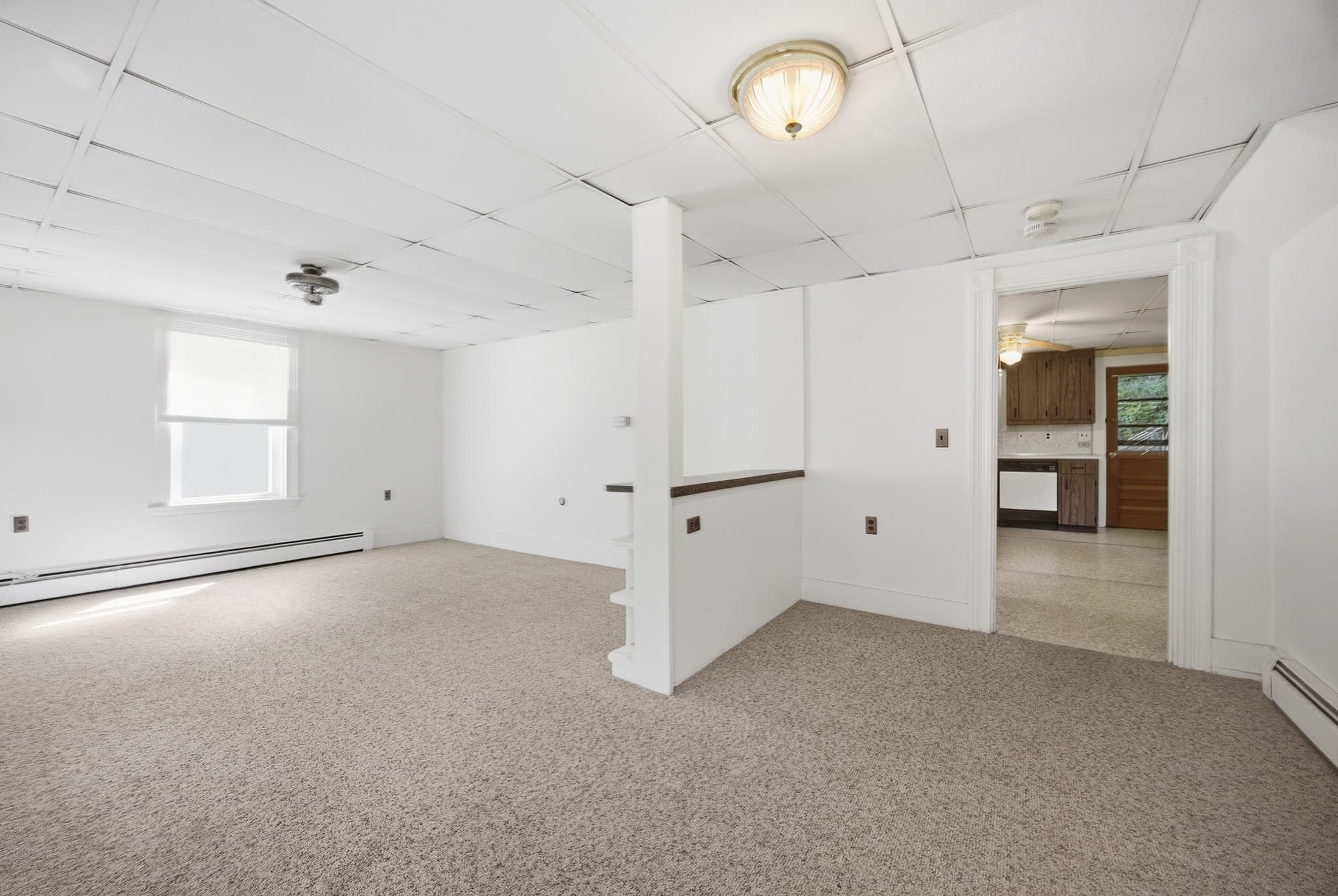 2 Family - 2 Units Up/Down at 18 Oak St., Plymouth MA 02360, Plymouth, photo 5 of 33