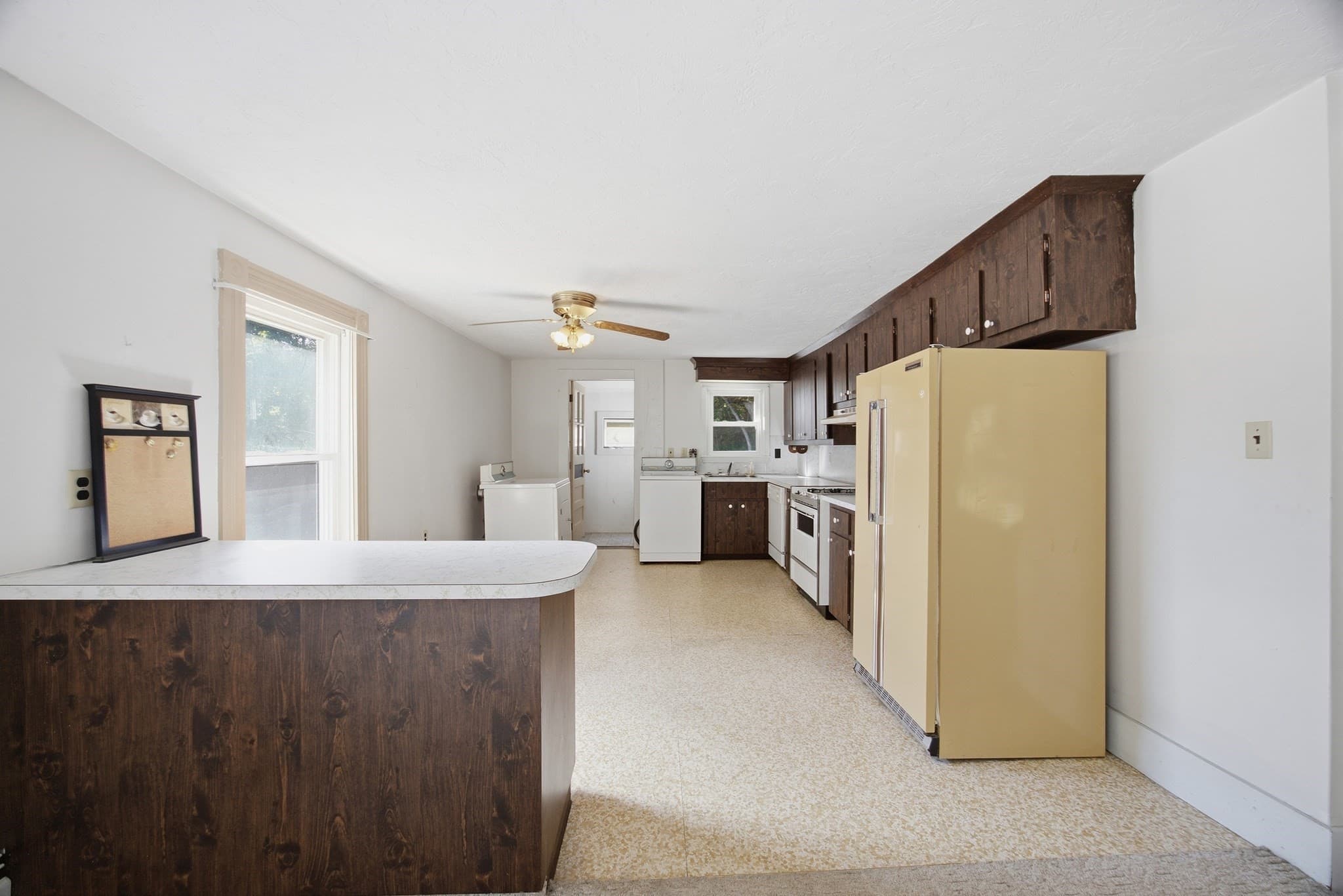 2 Family - 2 Units Up/Down at 18 Oak St., Plymouth MA 02360, Plymouth, photo 18 of 33