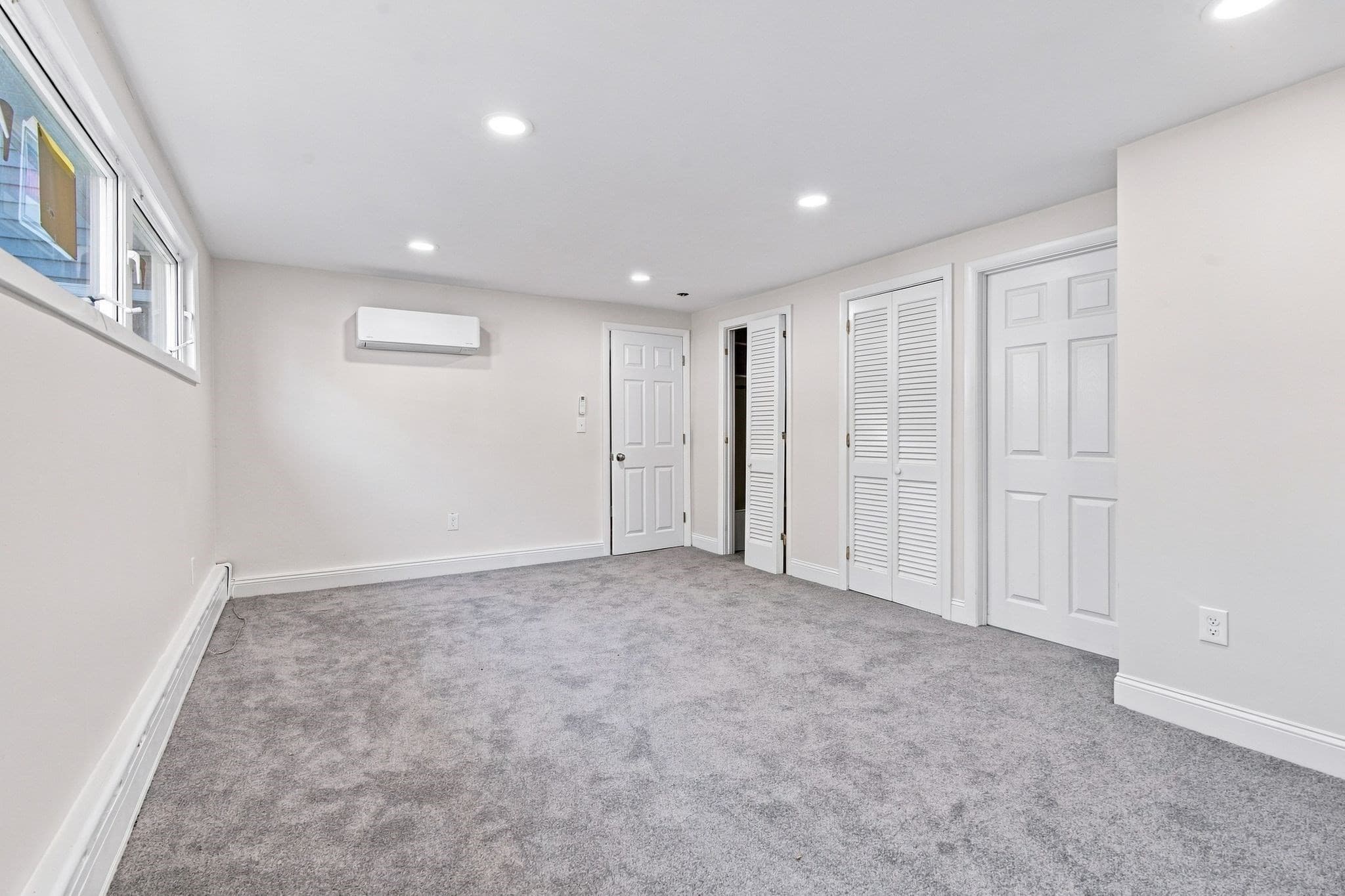 3 Family at 133 State St, New Bedford MA 02740, New Bedford, photo 15 of 42