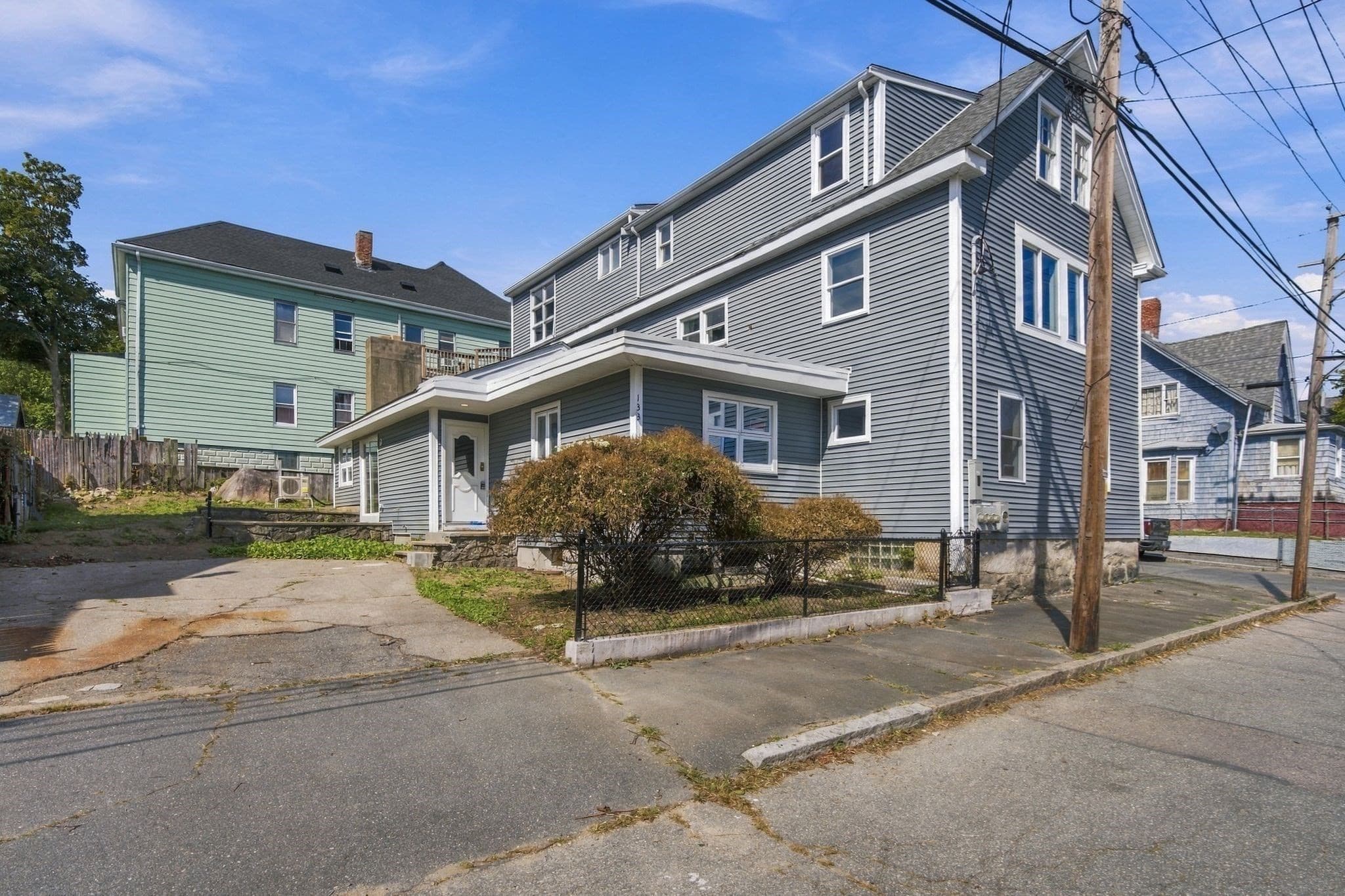 3 Family at 133 State St, New Bedford MA 02740, New Bedford, photo 39 of 42