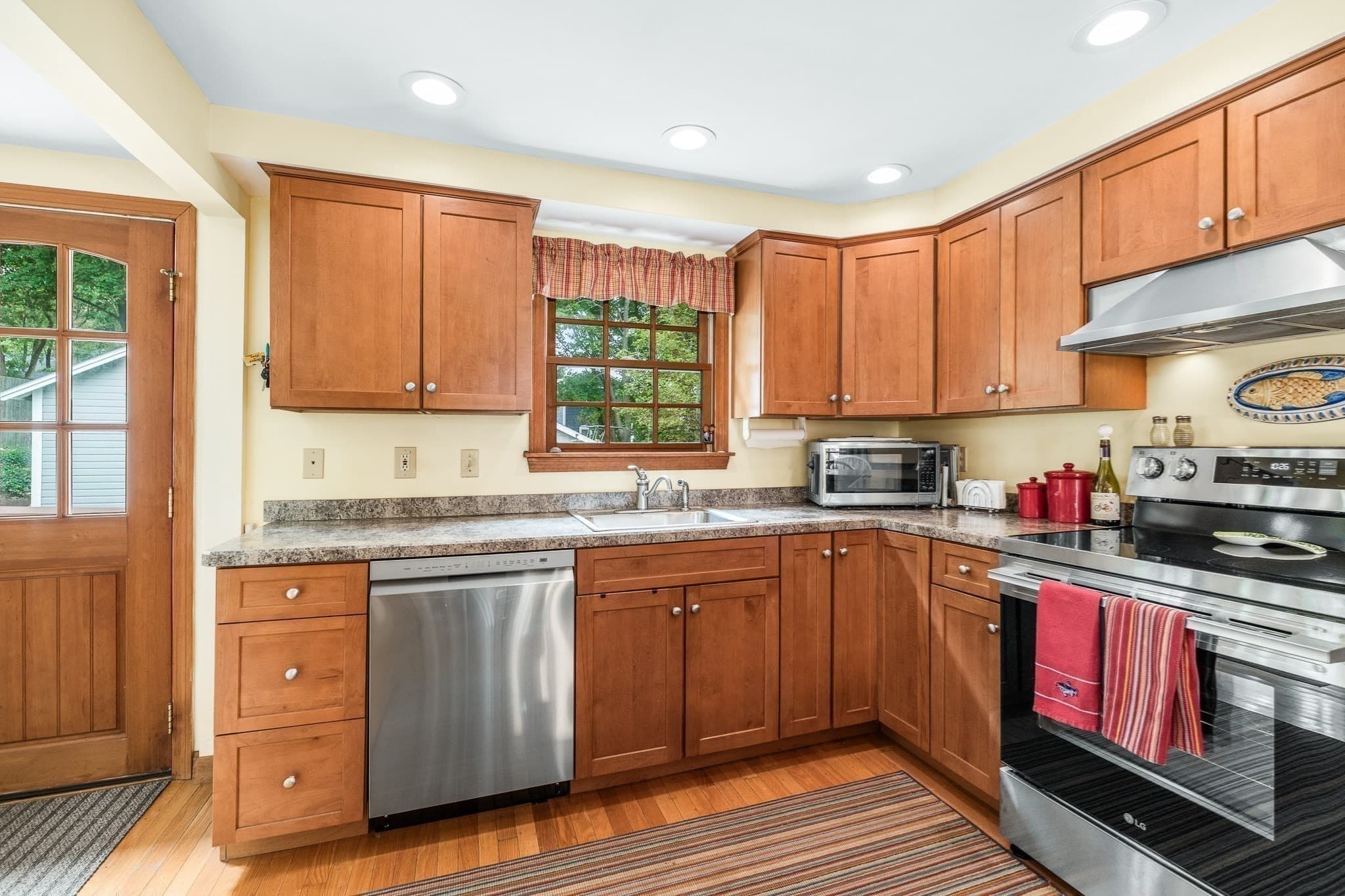 Single Family Residence at 3 Willow Lane, Rockport MA 01966, Rockport, photo 14 of 25