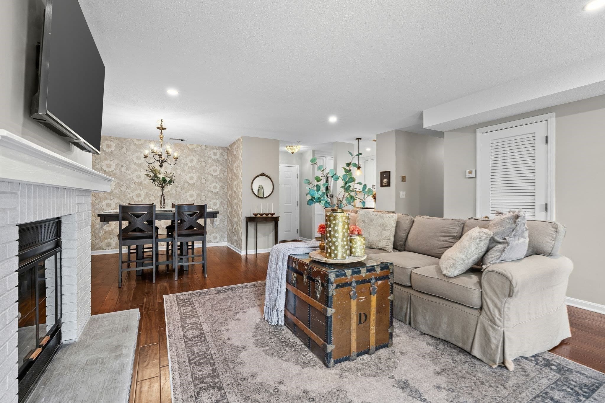 Condominium at 666 Main St # 310, Winchester MA 01890, Winchester, photo 13 of 41