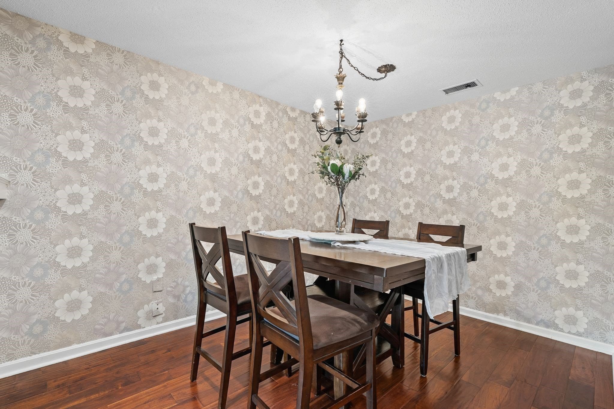 Condominium at 666 Main St # 310, Winchester MA 01890, Winchester, photo 17 of 41