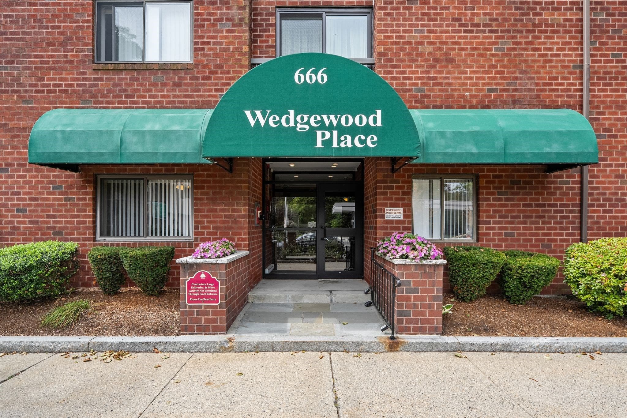 666 Main St # 310, Winchester MA 01890