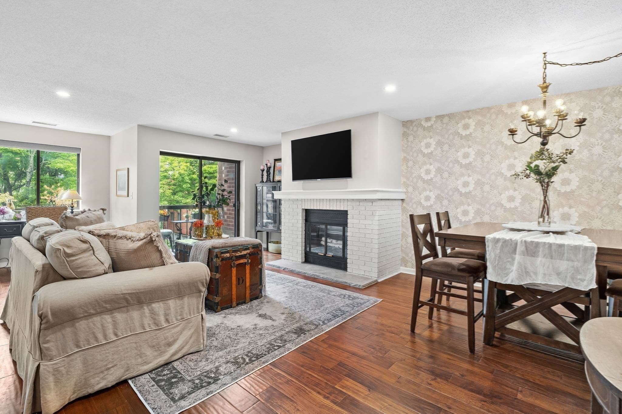 Condominium at 666 Main St # 310, Winchester MA 01890, Winchester, photo 14 of 41