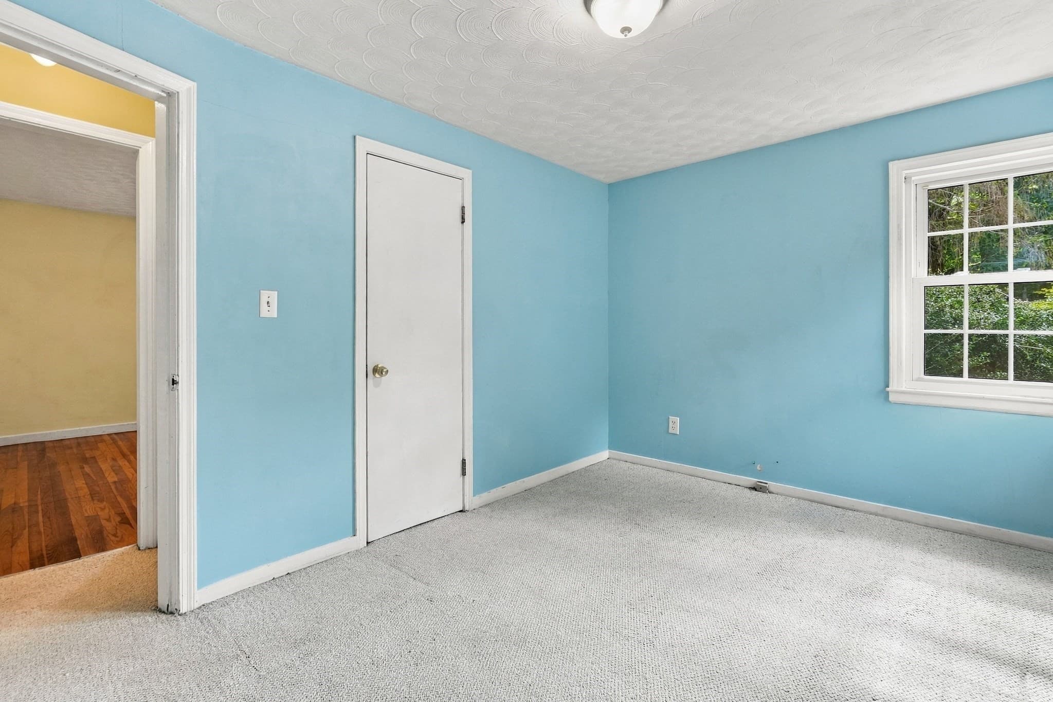 Single Family Residence at 9 Spring Terrace, Shrewsbury MA 01545, Shrewsbury, photo 17 of 28