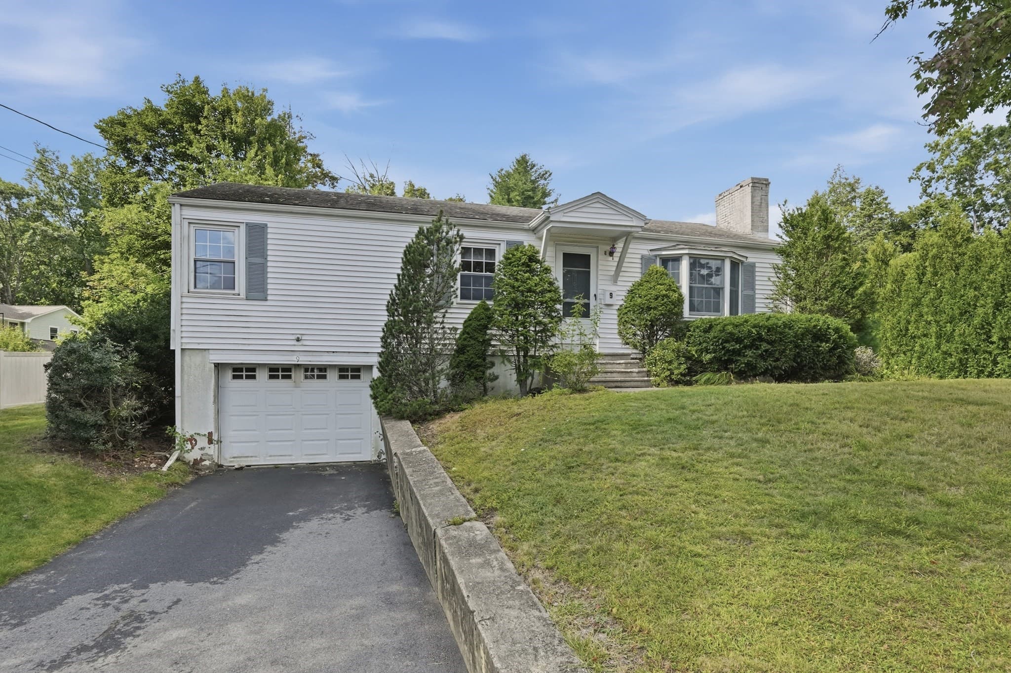 9 Spring Terrace, Shrewsbury MA 01545