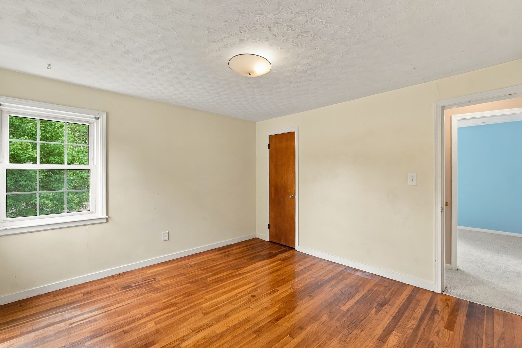 Single Family Residence at 9 Spring Terrace, Shrewsbury MA 01545, Shrewsbury, photo 15 of 28