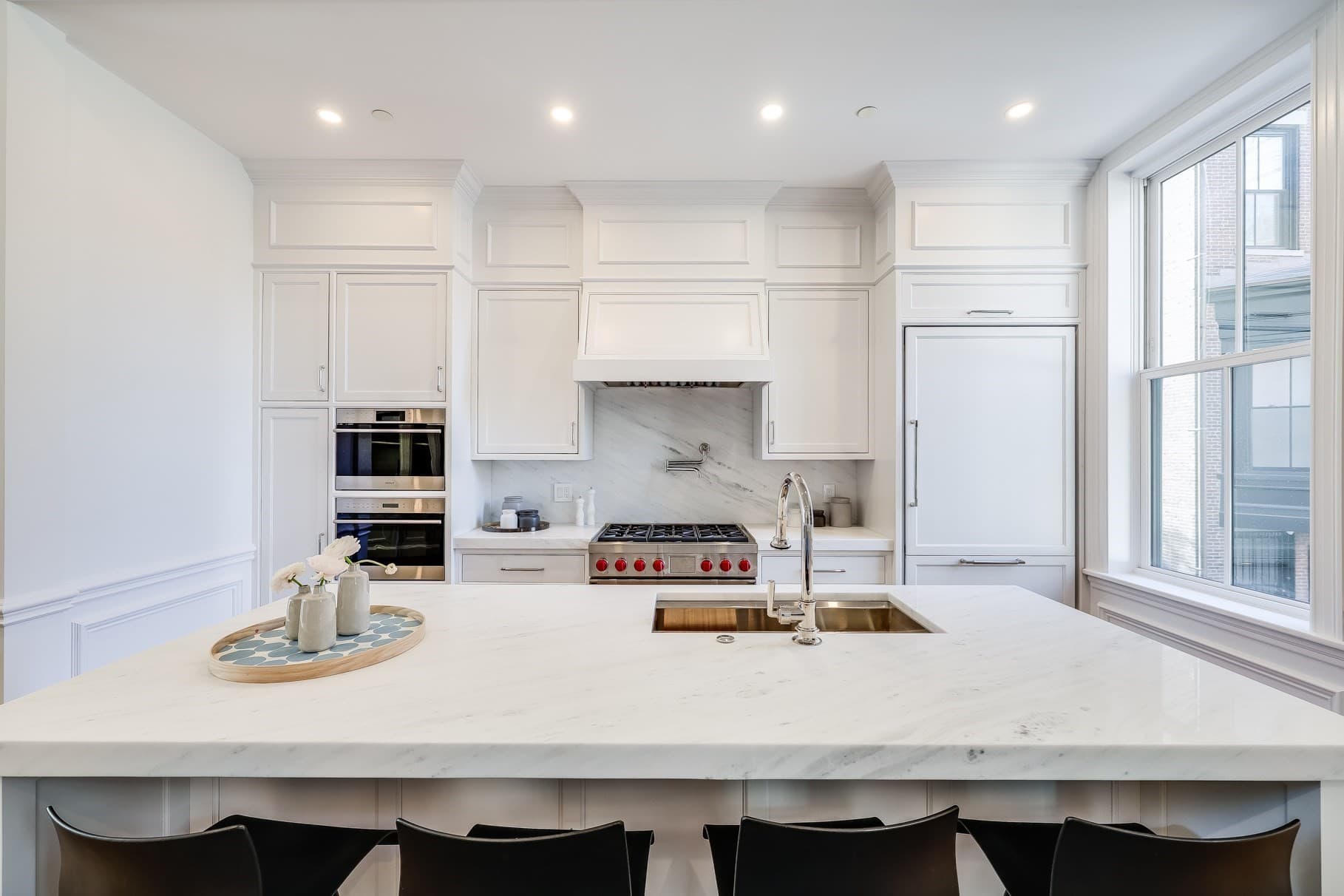 Single Family Residence at 1 Fairfield St, Boston MA 02116, Boston, photo 6 of 23