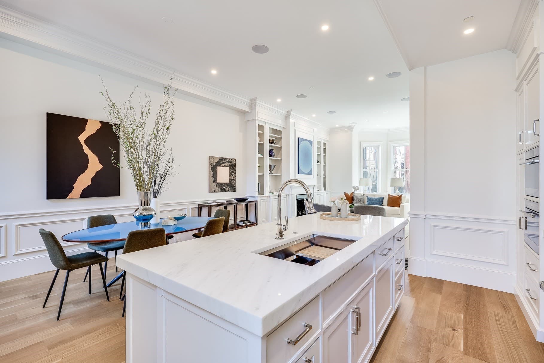 Single Family Residence at 1 Fairfield St, Boston MA 02116, Boston, photo 7 of 23