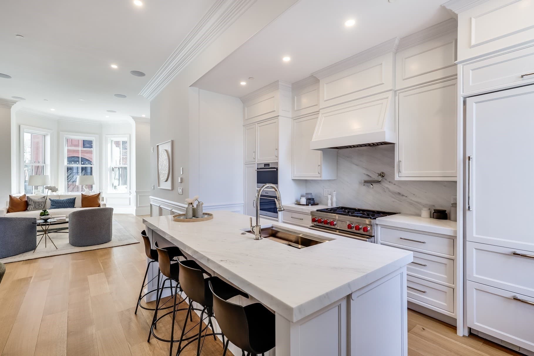 Single Family Residence at 1 Fairfield St, Boston MA 02116, Boston, photo 5 of 23