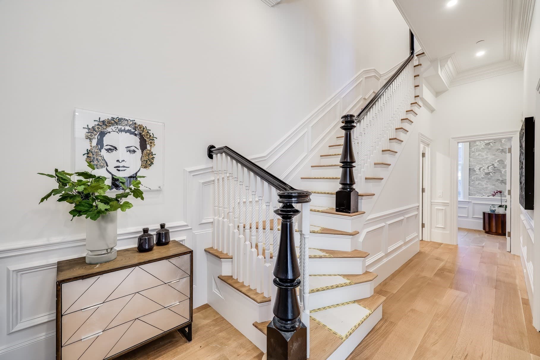 Single Family Residence at 1 Fairfield St, Boston MA 02116, Boston, photo 10 of 23