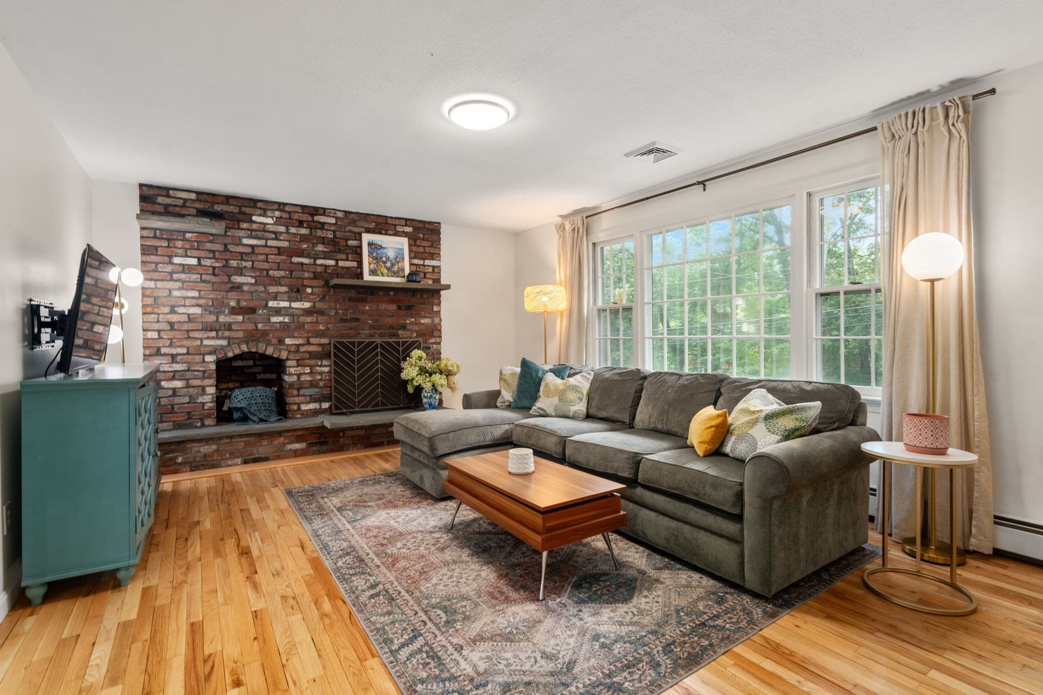 Single Family Residence at 627 Concord Road, Marlborough MA 01752, Marlborough, photo 5 of 28