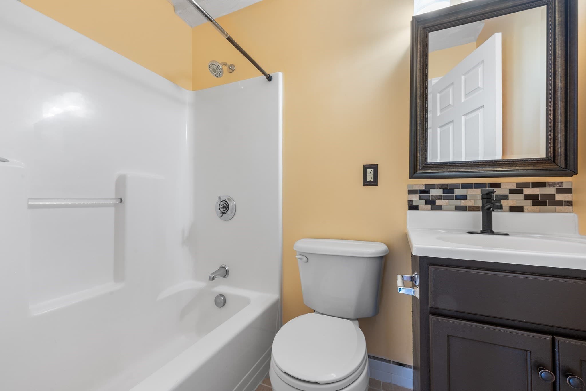 Condominium at 291 Revere St # 6, Revere MA 02151, Revere, photo 10 of 23