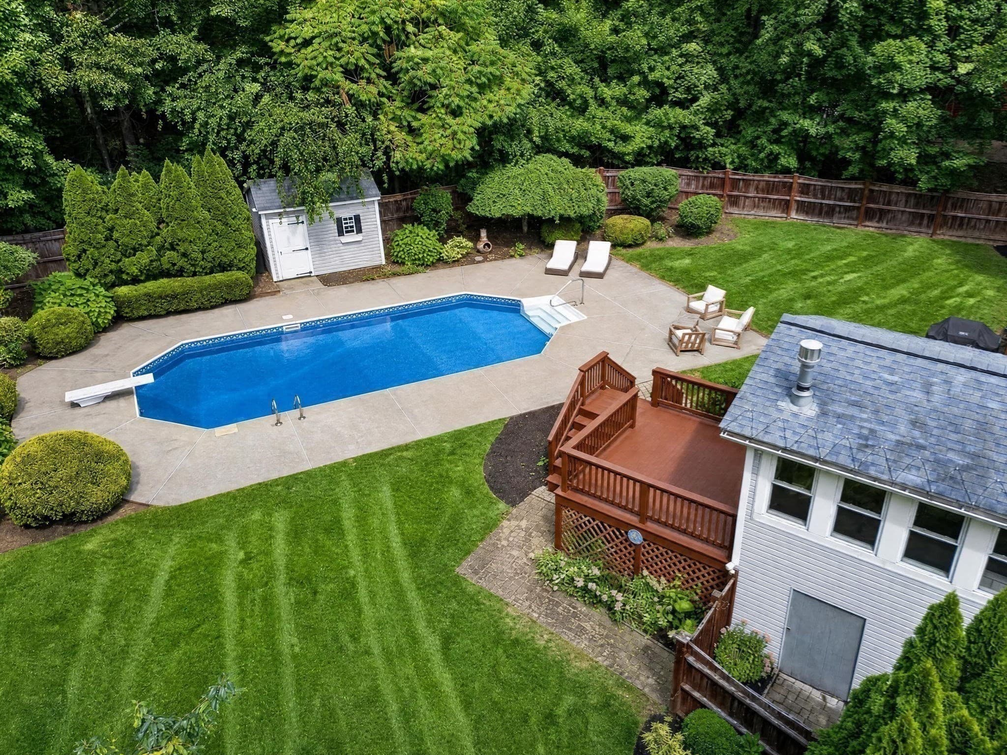 Single Family Residence at 71 Martha Ave, Tewksbury MA 01876, Tewksbury, photo 3 of 42