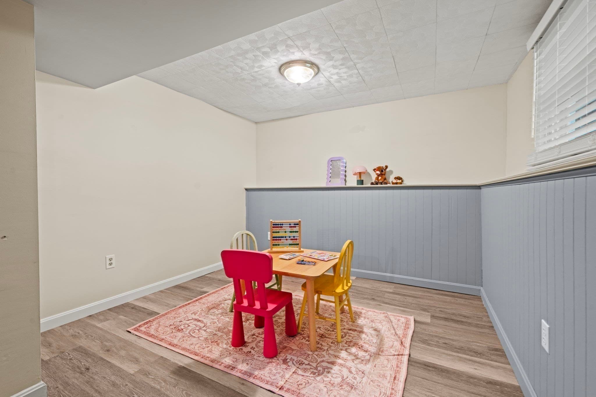 Single Family Residence at 71 Martha Ave, Tewksbury MA 01876, Tewksbury, photo 30 of 42