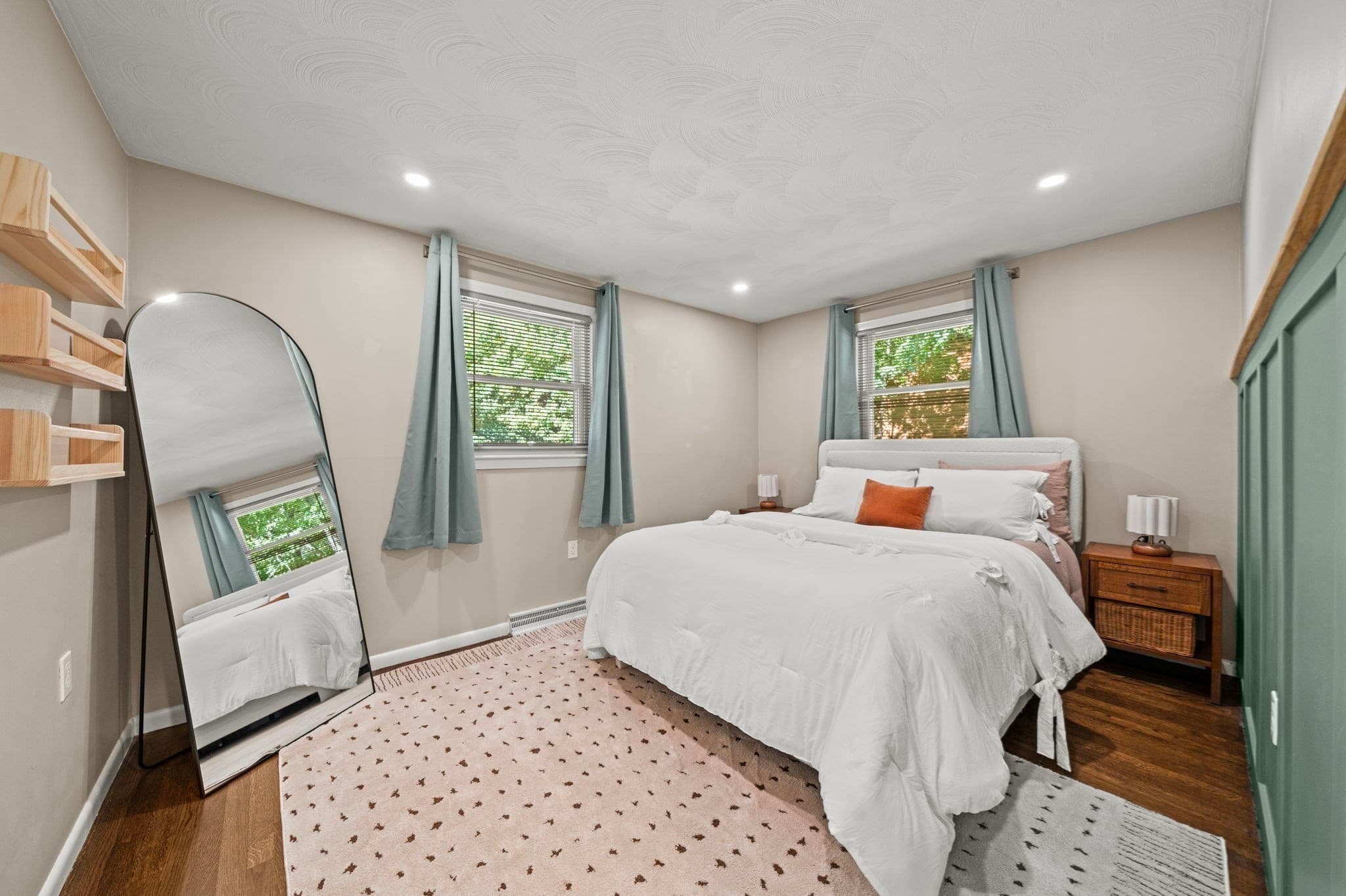 Single Family Residence at 71 Martha Ave, Tewksbury MA 01876, Tewksbury, photo 18 of 42