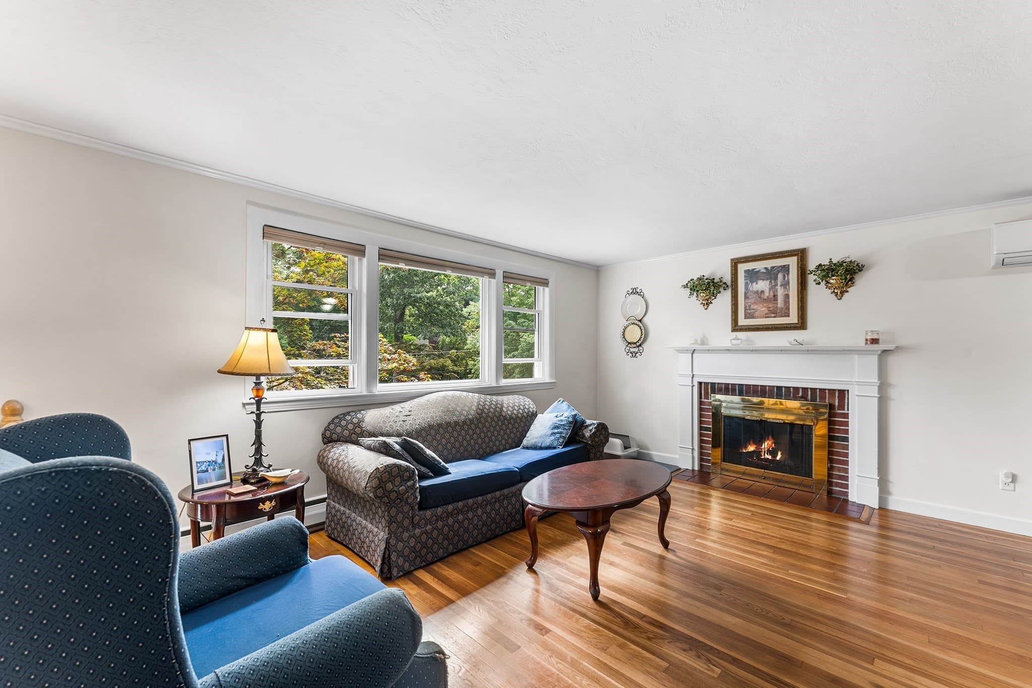 Single Family Residence at 35 Donna Rd, Holliston MA 01746, Holliston, photo 3 of 34