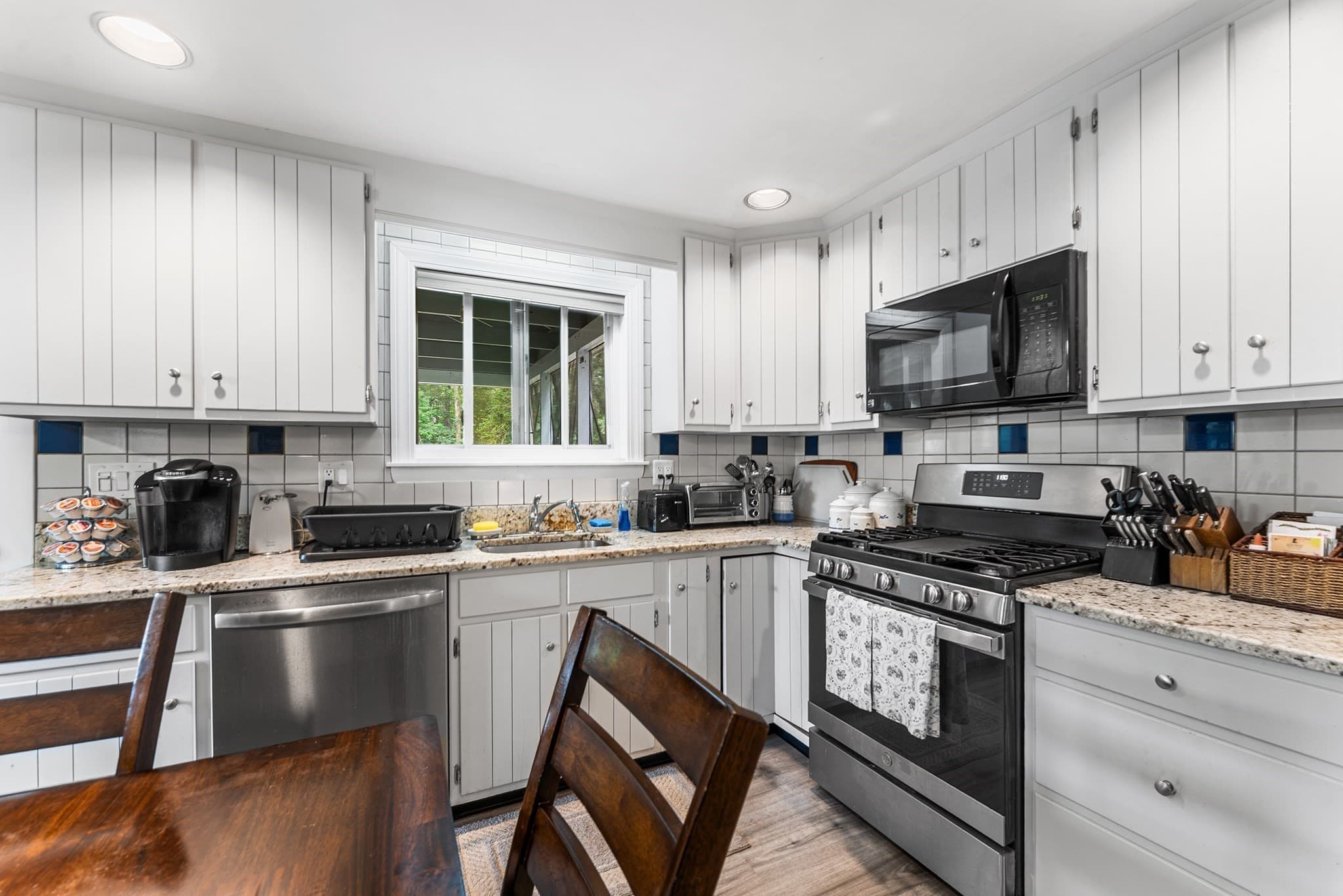 Single Family Residence at 35 Donna Rd, Holliston MA 01746, Holliston, photo 8 of 34
