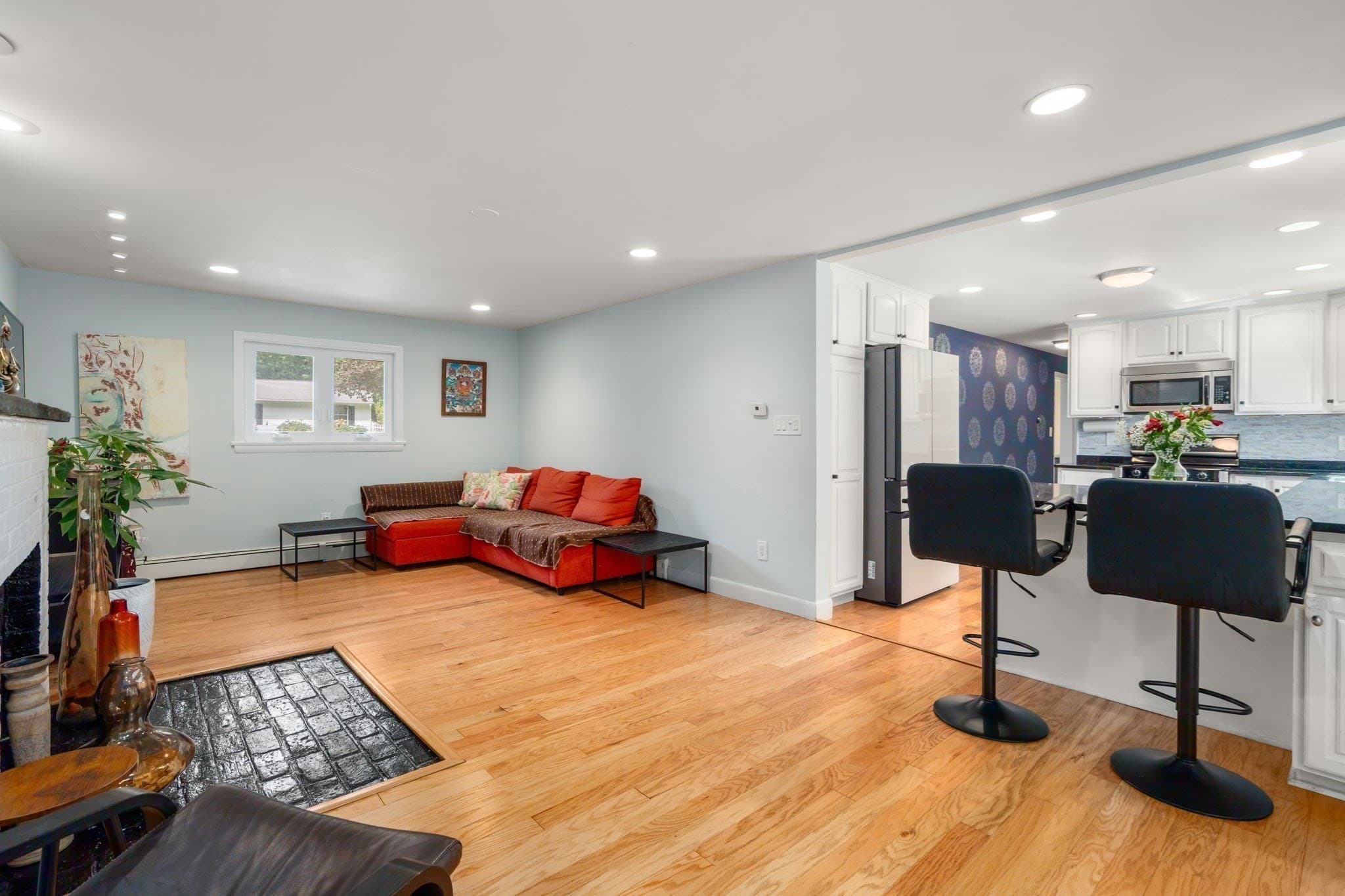 Single Family Residence at 7 Lamphere Cir, Framingham MA 01701, Framingham, photo 16 of 42