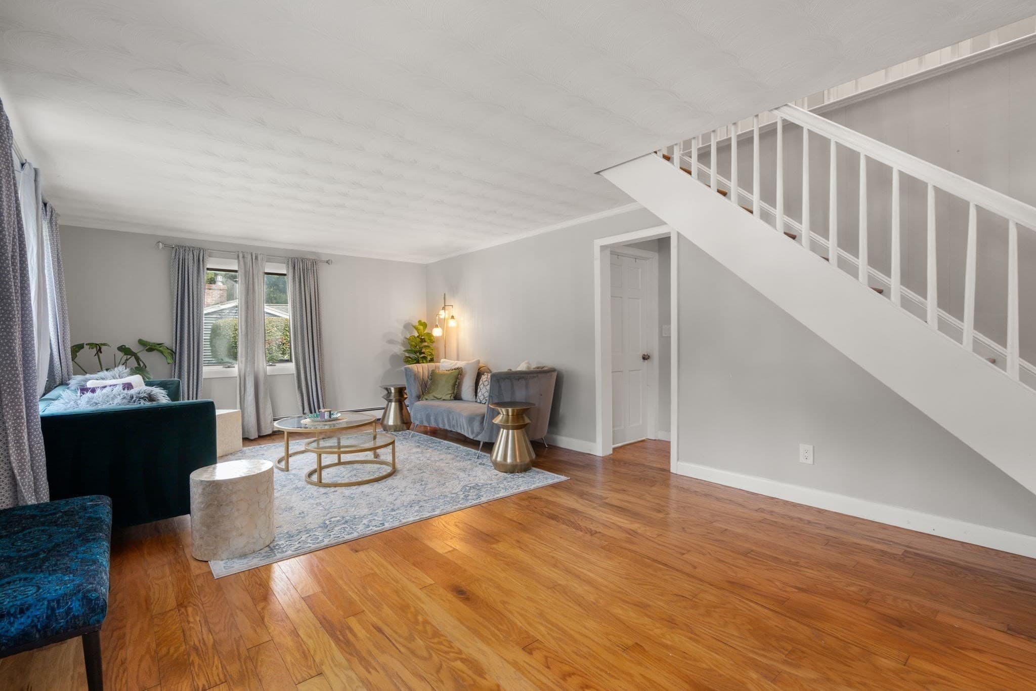 Single Family Residence at 7 Lamphere Cir, Framingham MA 01701, Framingham, photo 7 of 42
