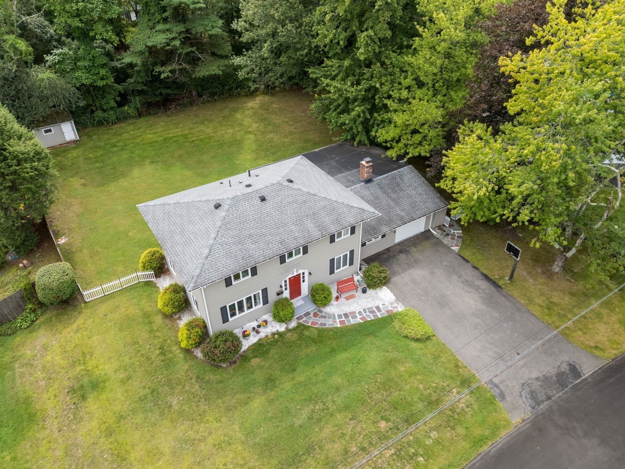 Single Family Residence at 7 Lamphere Cir, Framingham MA 01701, Framingham, photo 38 of 42