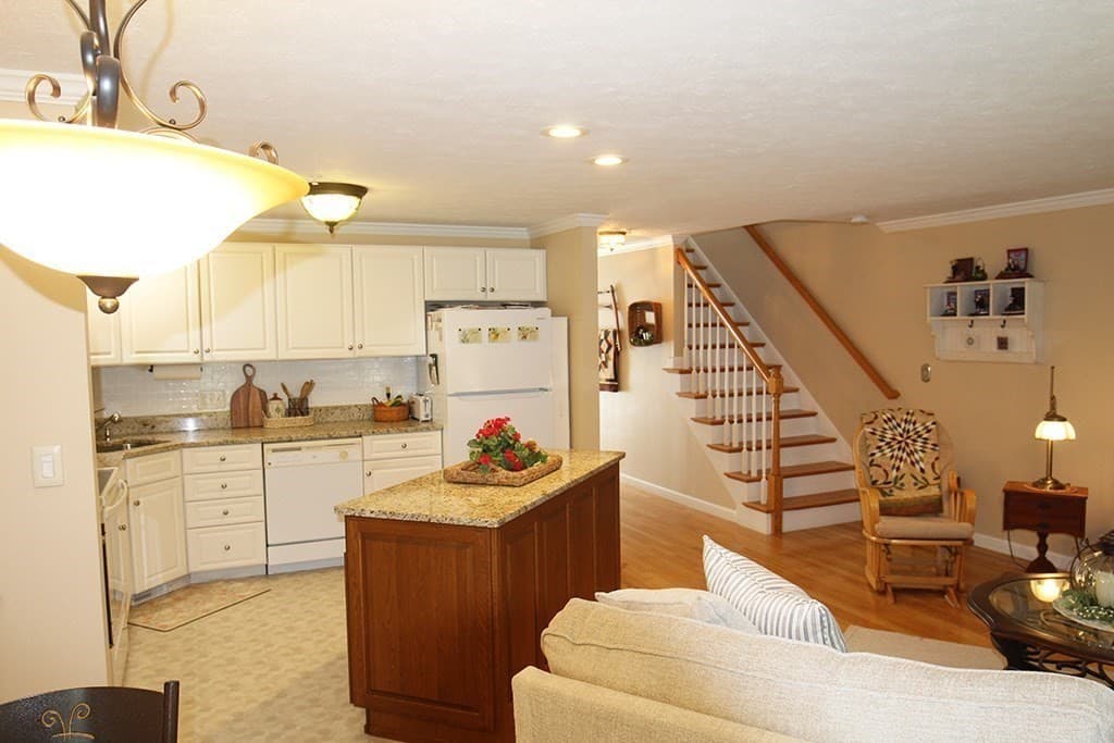 Condominium at 73 Bridle Cross Road # 73, Fitchburg MA 01420, Fitchburg, photo 8 of 25