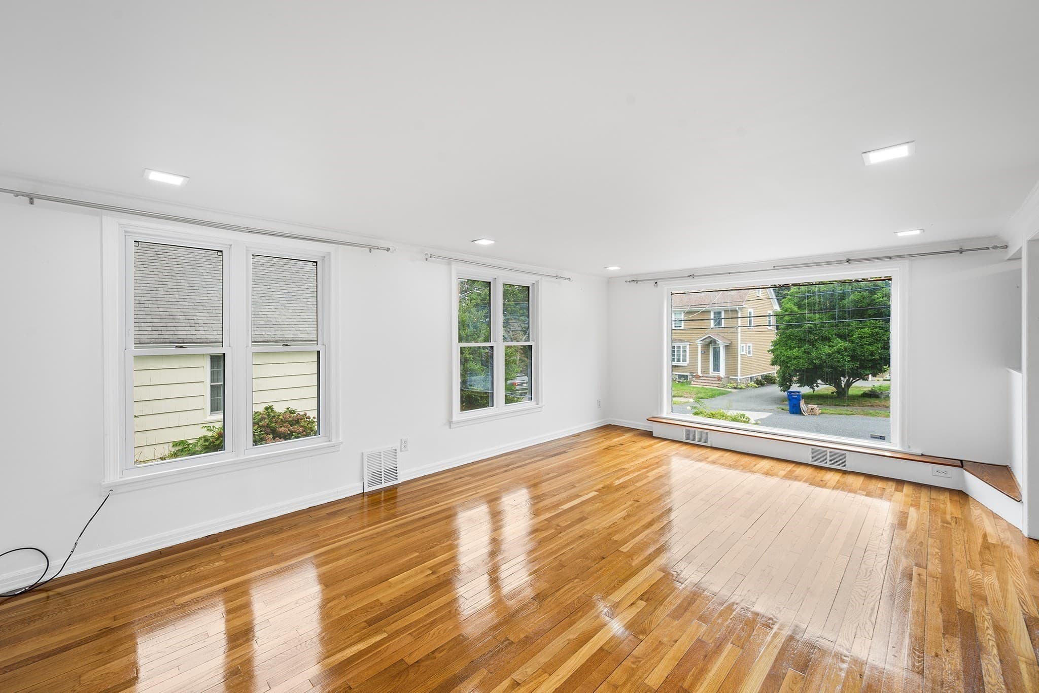 Single Family Residence at 65 Sassamon Ave, Milton MA 02186, Milton, photo 11 of 38