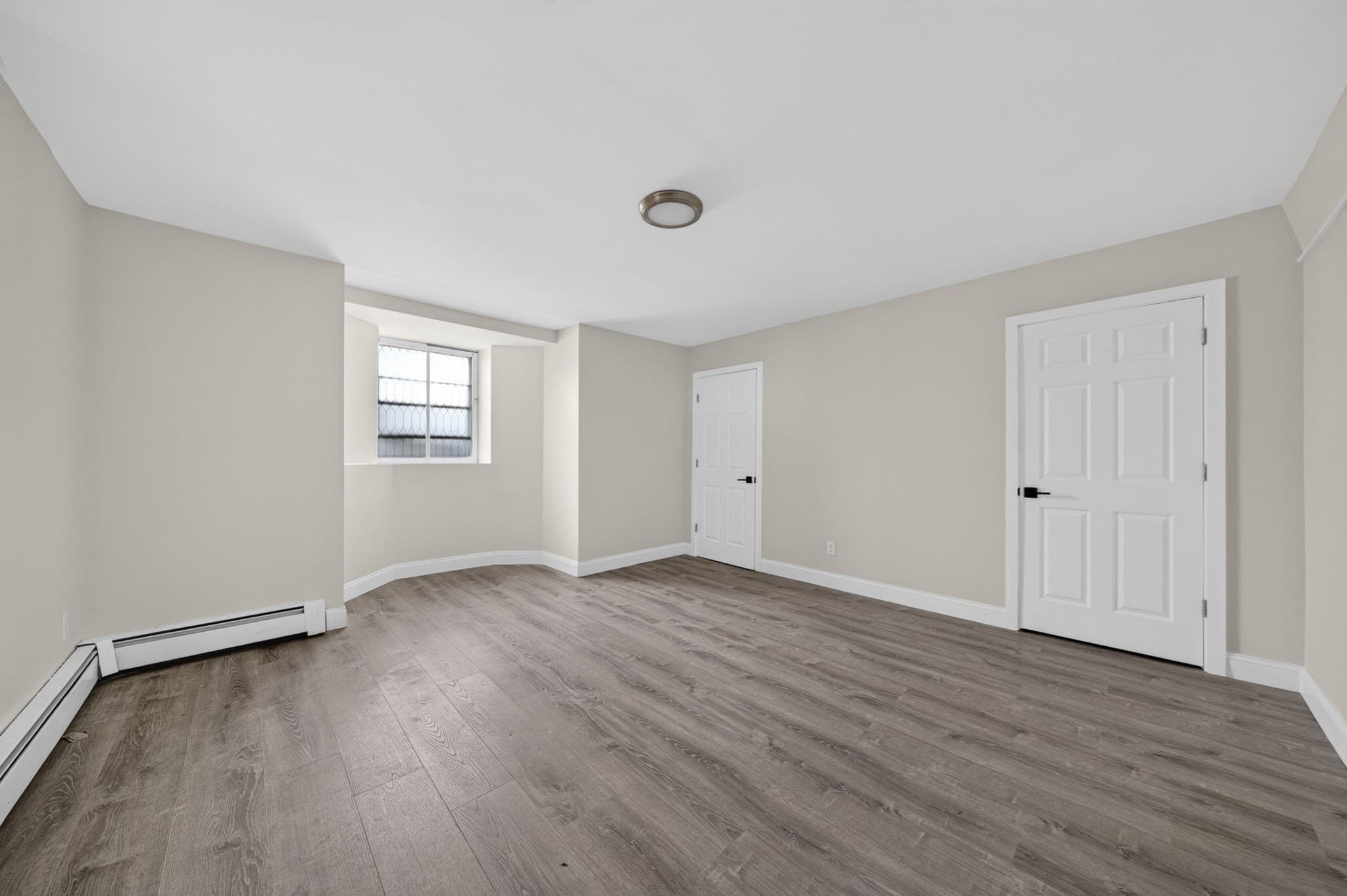 Condominium at 533 Locust St # 1, Fall River MA 02720, Fall River, photo 12 of 18