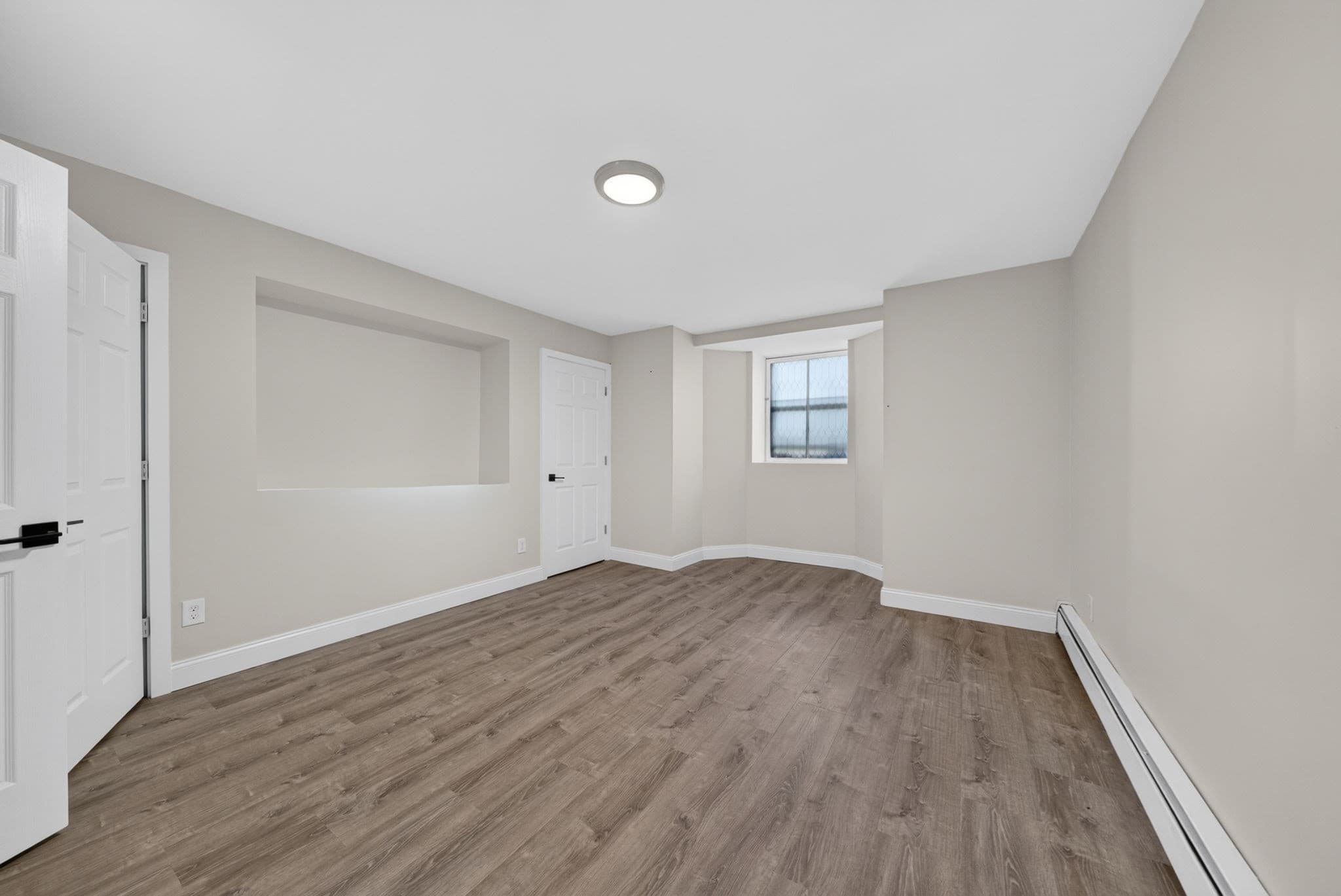 Condominium at 533 Locust St # 1, Fall River MA 02720, Fall River, photo 10 of 18