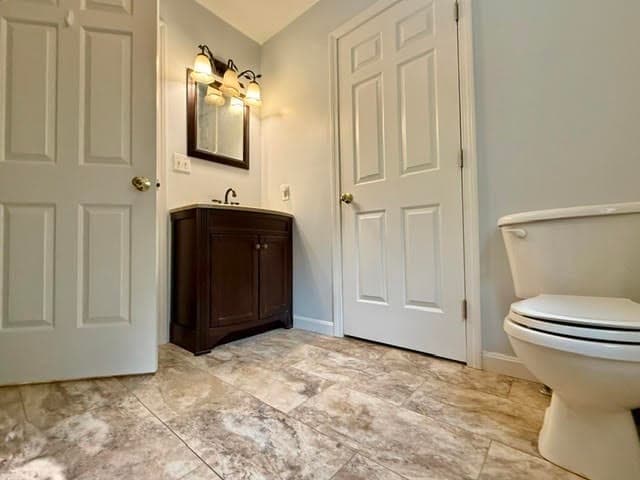 Single Family Residence at 1 Precinct St, Taunton MA 02718, Taunton, photo 16 of 32