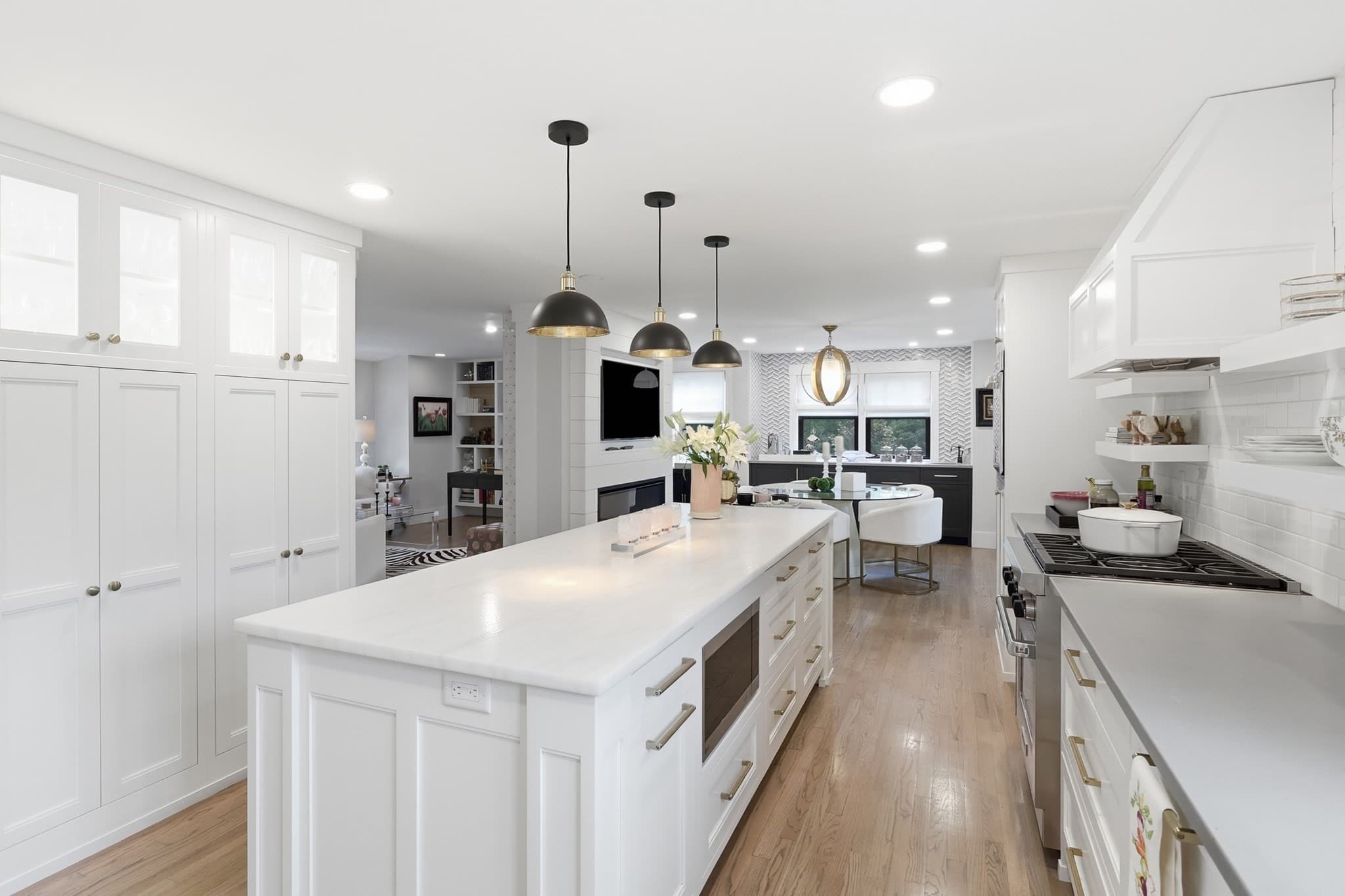 Single Family Residence at 9 Stacey Circle, Concord MA 01742, Concord, photo 10 of 42