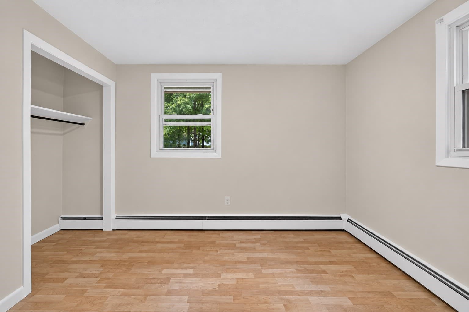 Single Family Residence at 17 Grover St, Beverly MA 01915, Beverly, photo 16 of 30