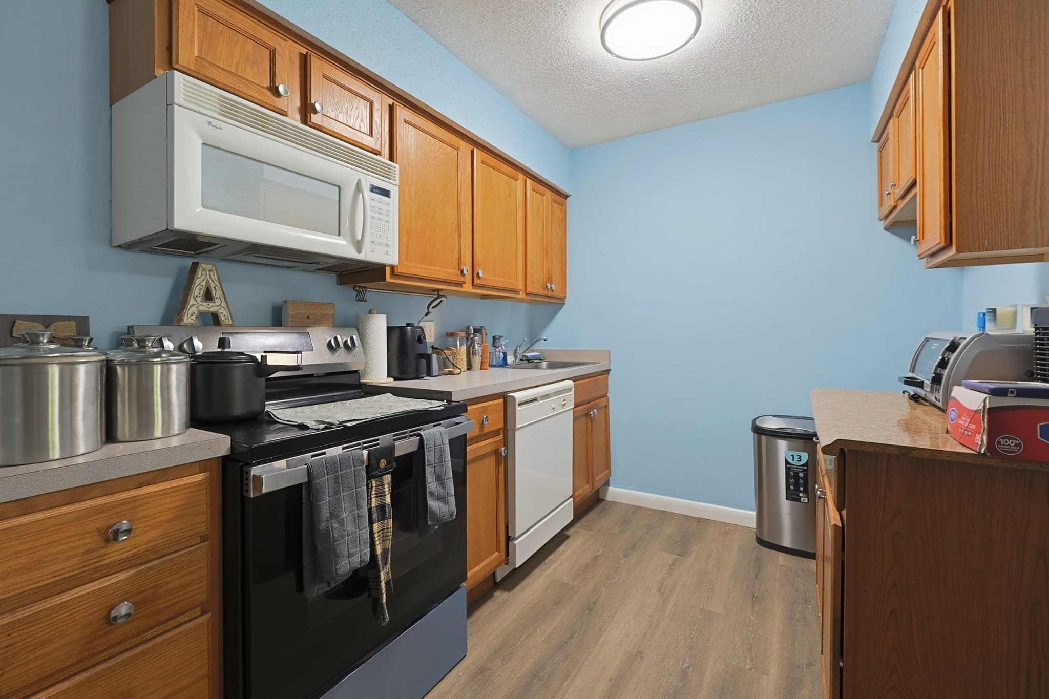 Condominium at 22 Dailey St # F, Attleboro MA 02703, Attleboro, photo 7 of 29