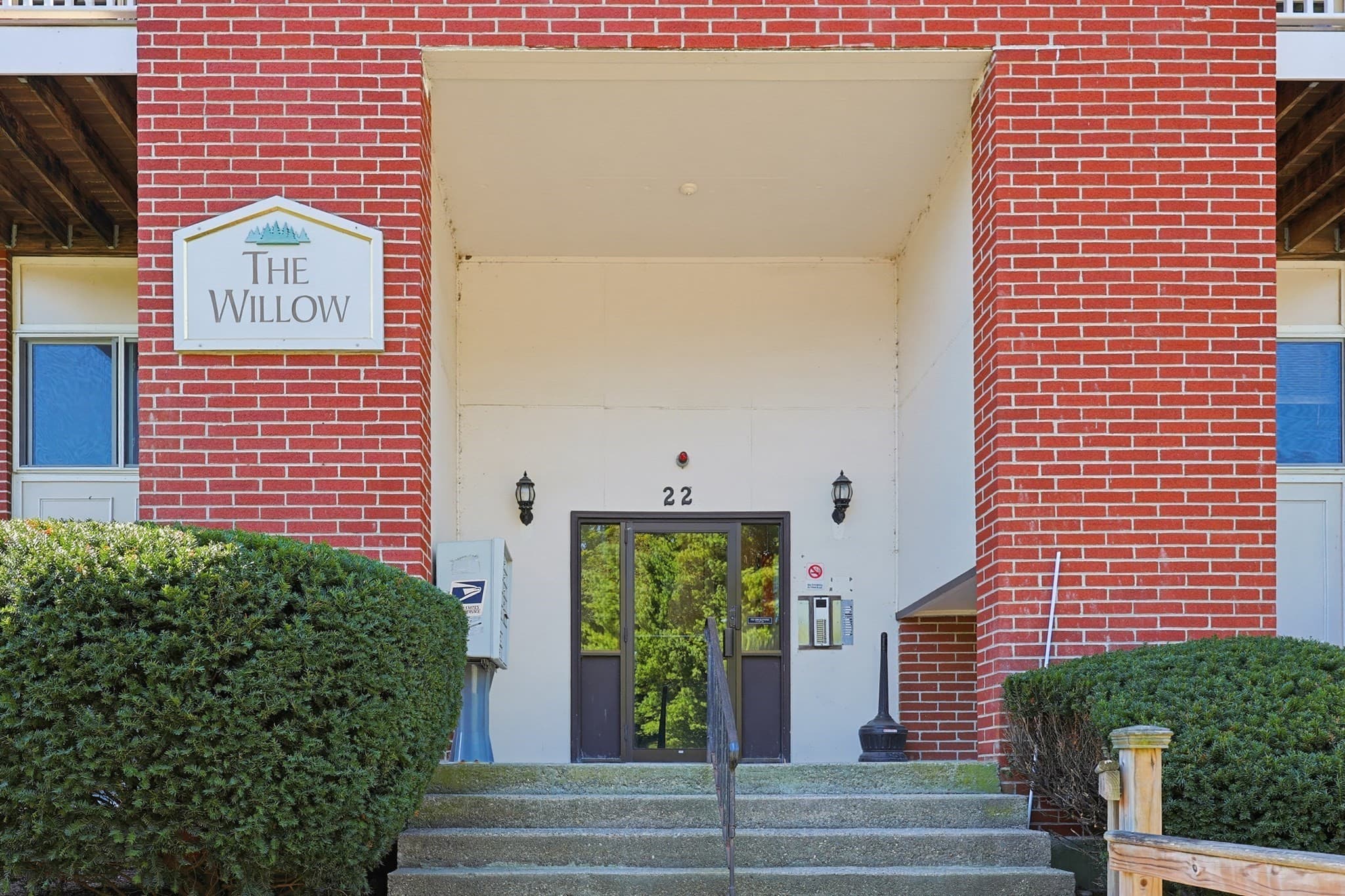 Condominium at 22 Dailey St # F, Attleboro MA 02703, Attleboro, photo 3 of 29