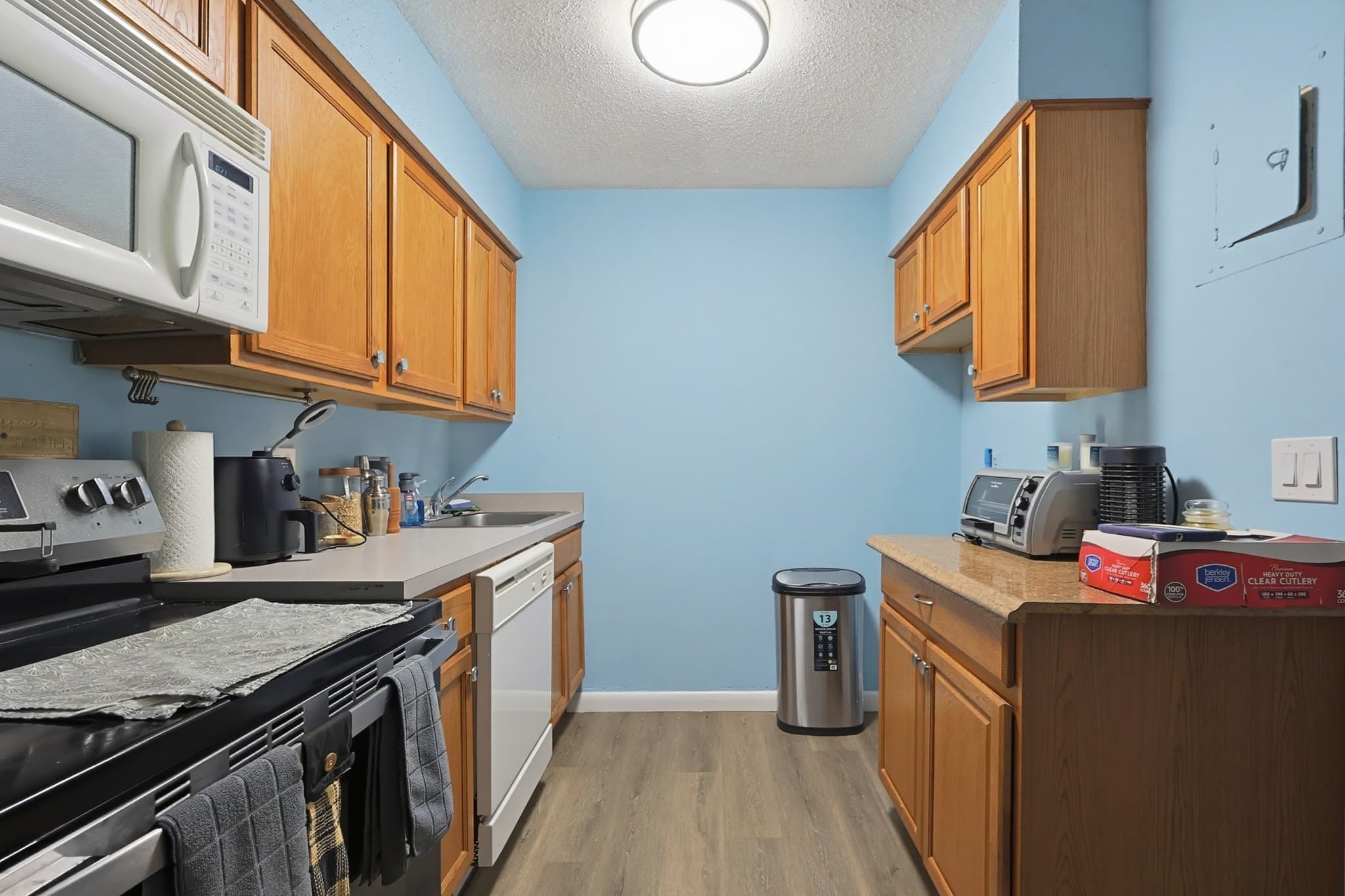 Condominium at 22 Dailey St # F, Attleboro MA 02703, Attleboro, photo 8 of 29