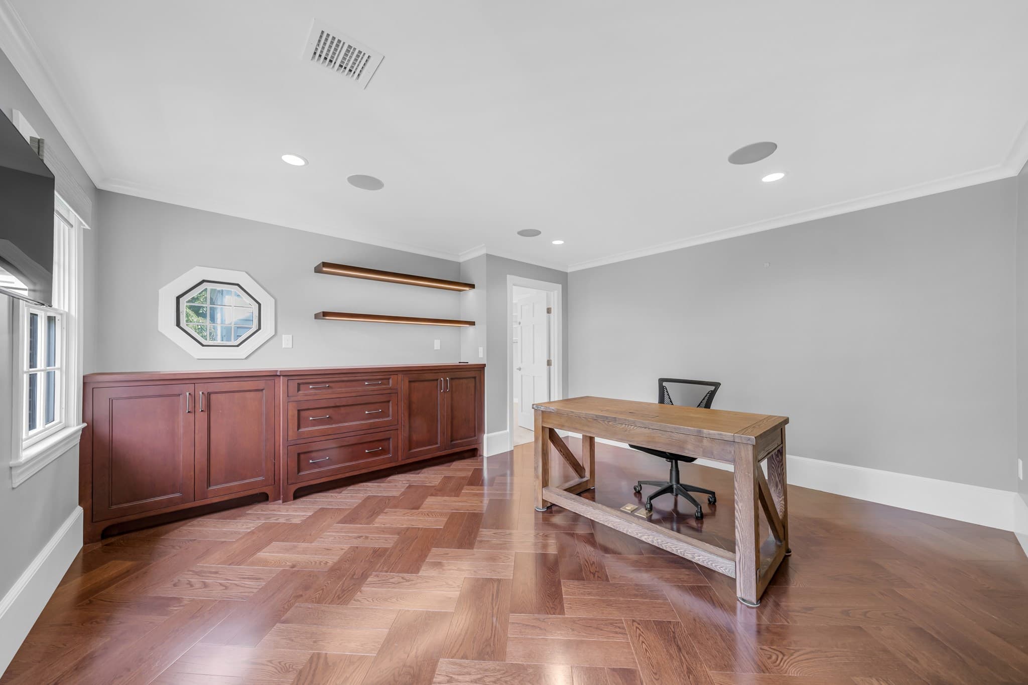 Single Family Residence at 40 Grandview Rd, Chelmsford MA 01824, photo 21 of 42
