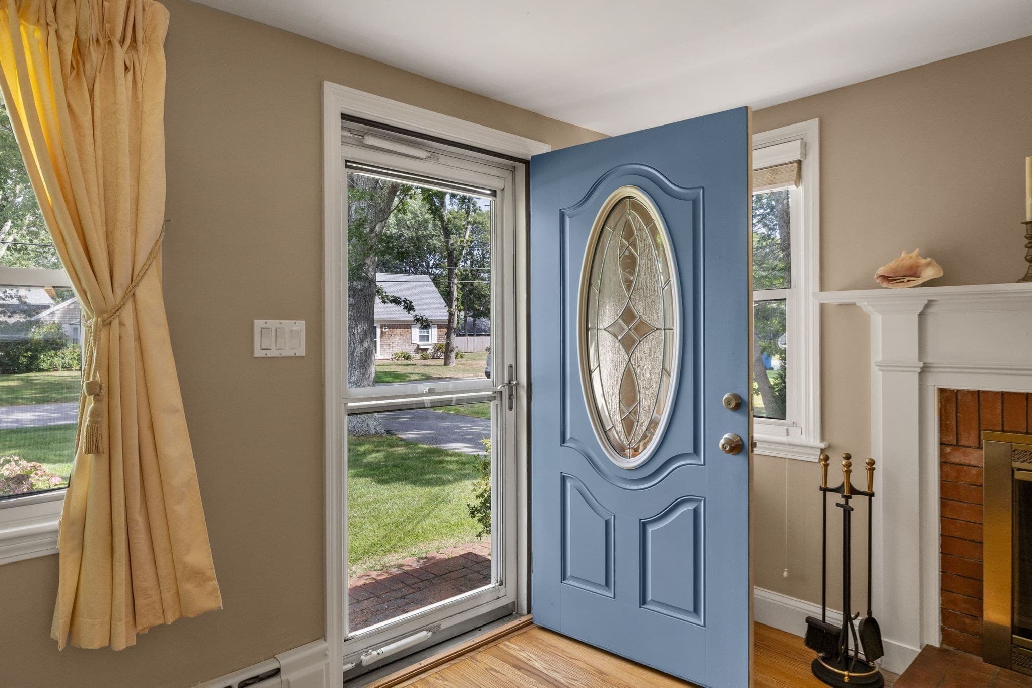 Single Family Residence at 54 Lucerne Ave, Falmouth MA 02540, Falmouth, photo 4 of 31