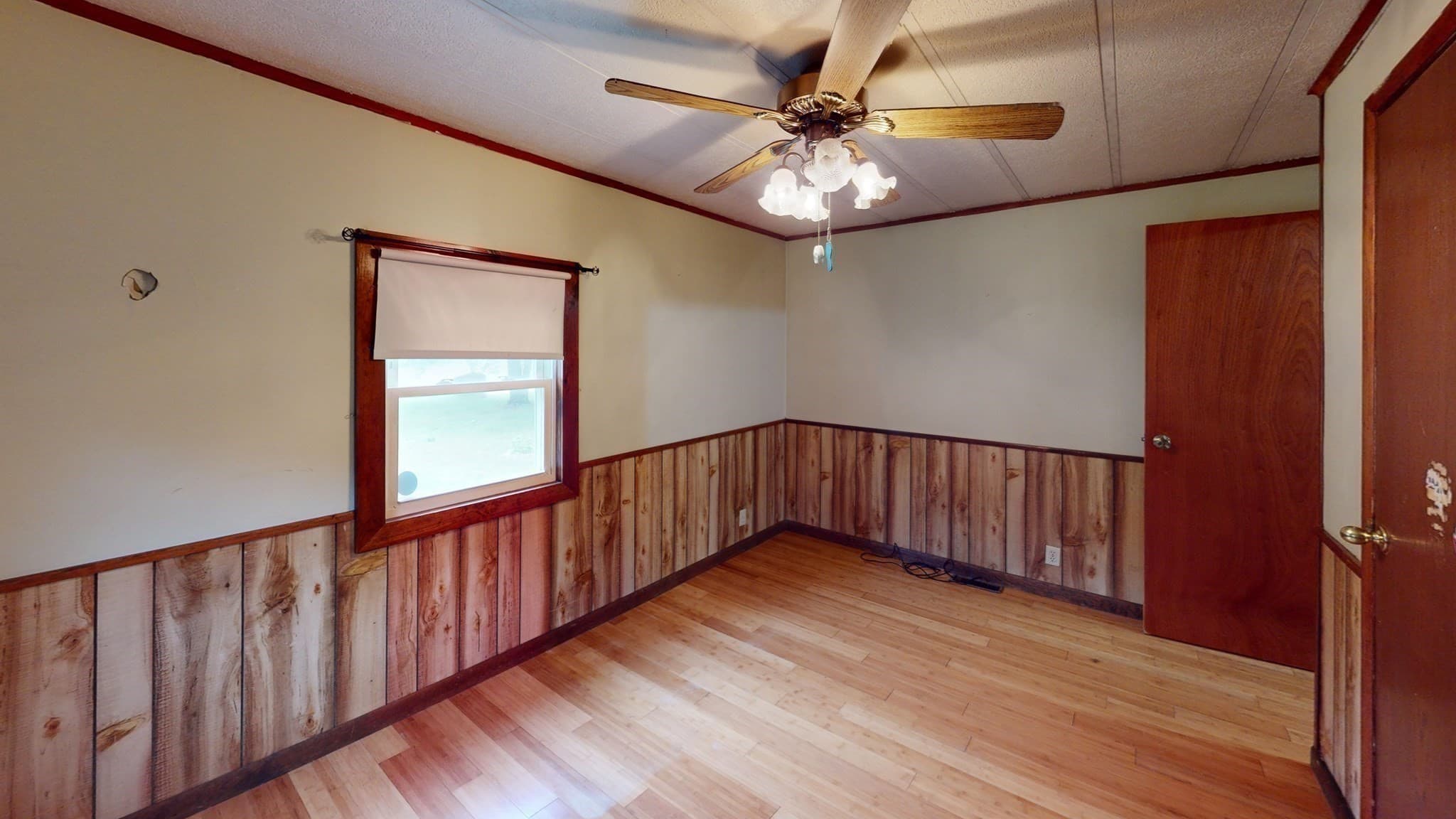Mobile Home at 36 Vaillancourt Dr, New Ipswich NH 03071, New Ipswich, photo 17 of 34