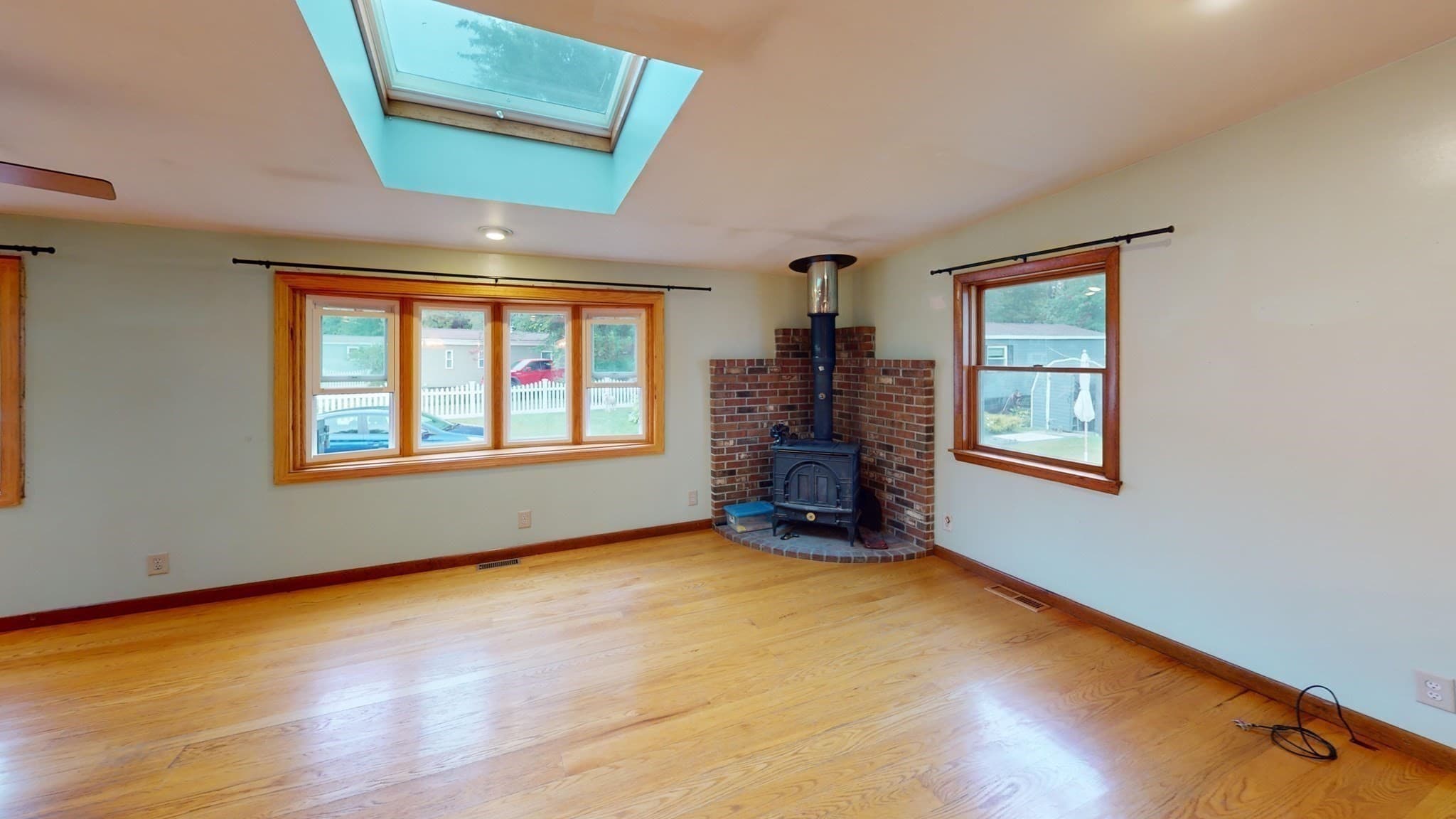 Mobile Home at 36 Vaillancourt Dr, New Ipswich NH 03071, New Ipswich, photo 7 of 34