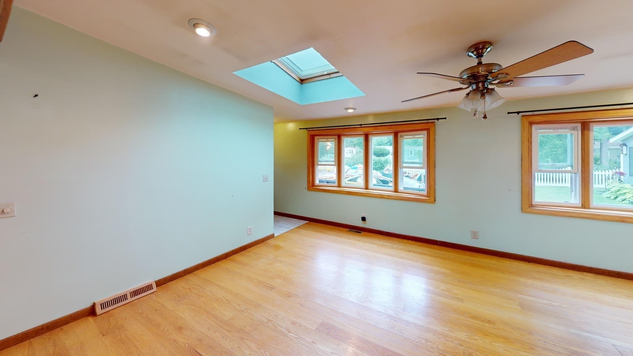 Mobile Home at 36 Vaillancourt Dr, New Ipswich NH 03071, New Ipswich, photo 5 of 34