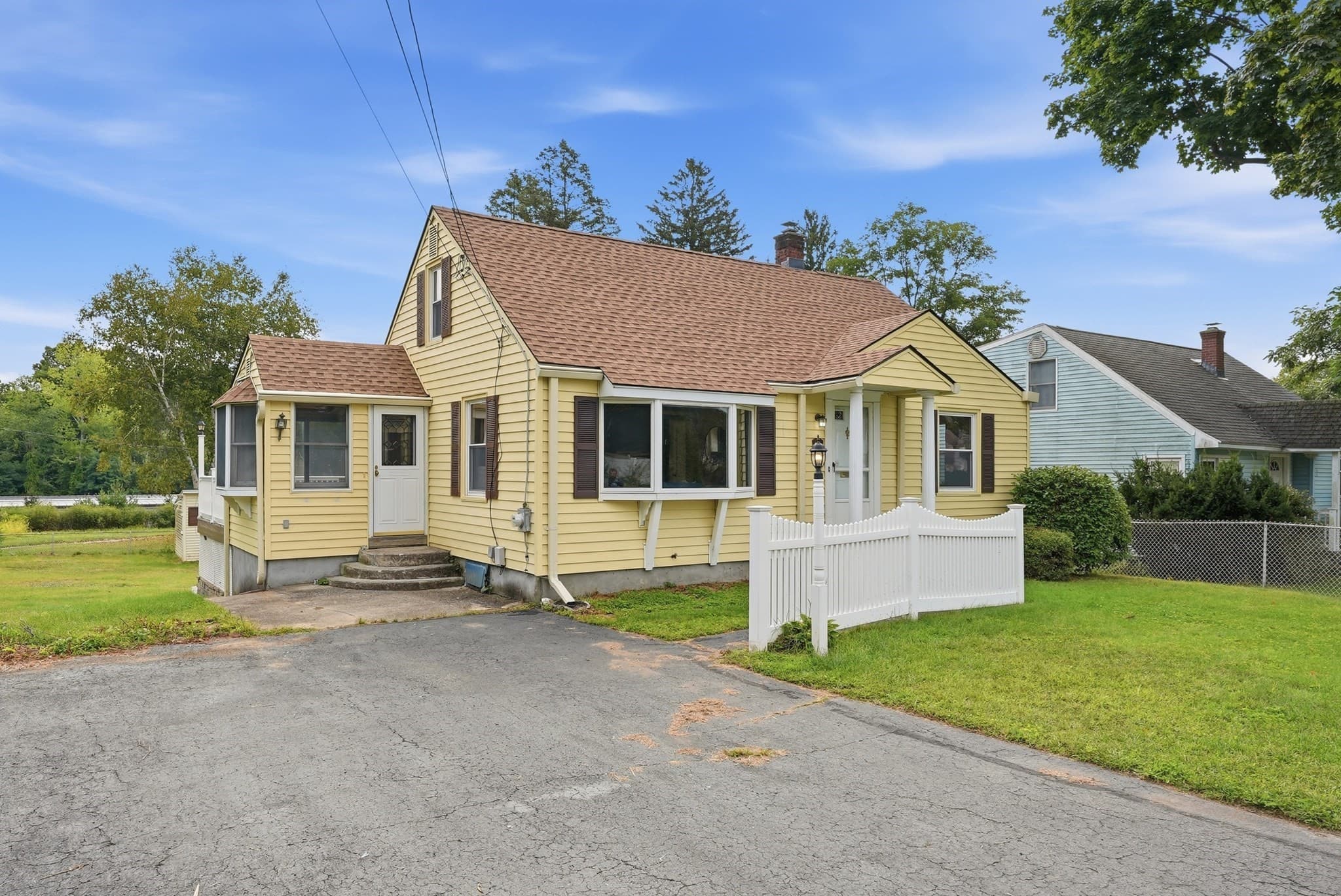 73 Edmund St, East Longmeadow MA 01028